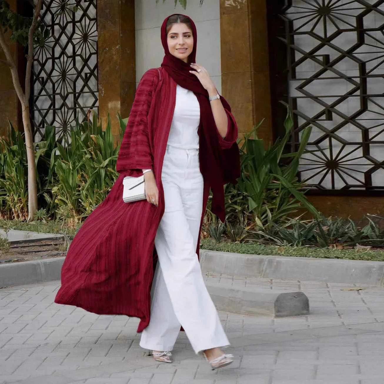 Arabian Knitted Abaya Coat - Abaya Vida