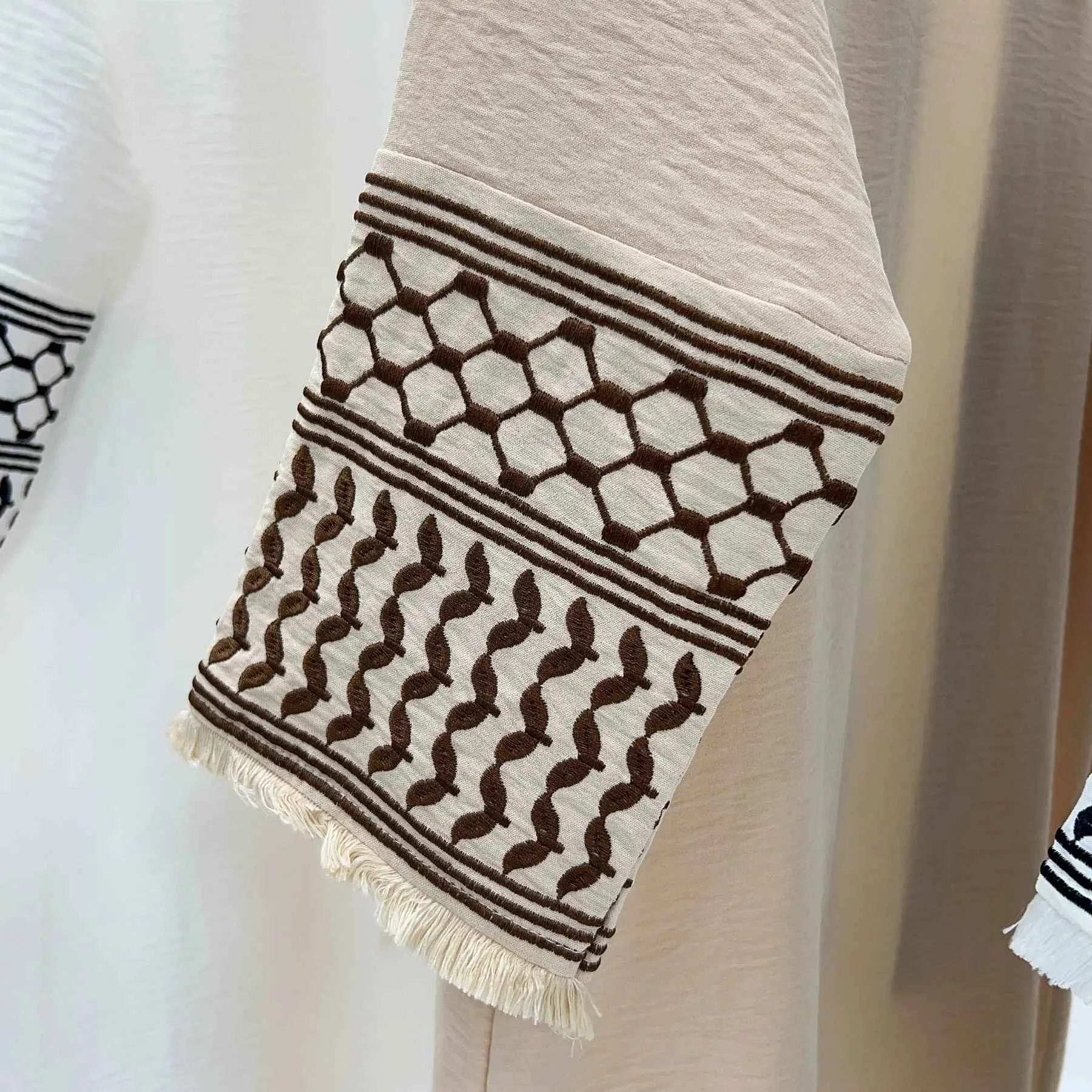 Comfy Stretch Abaya - Abaya Vida