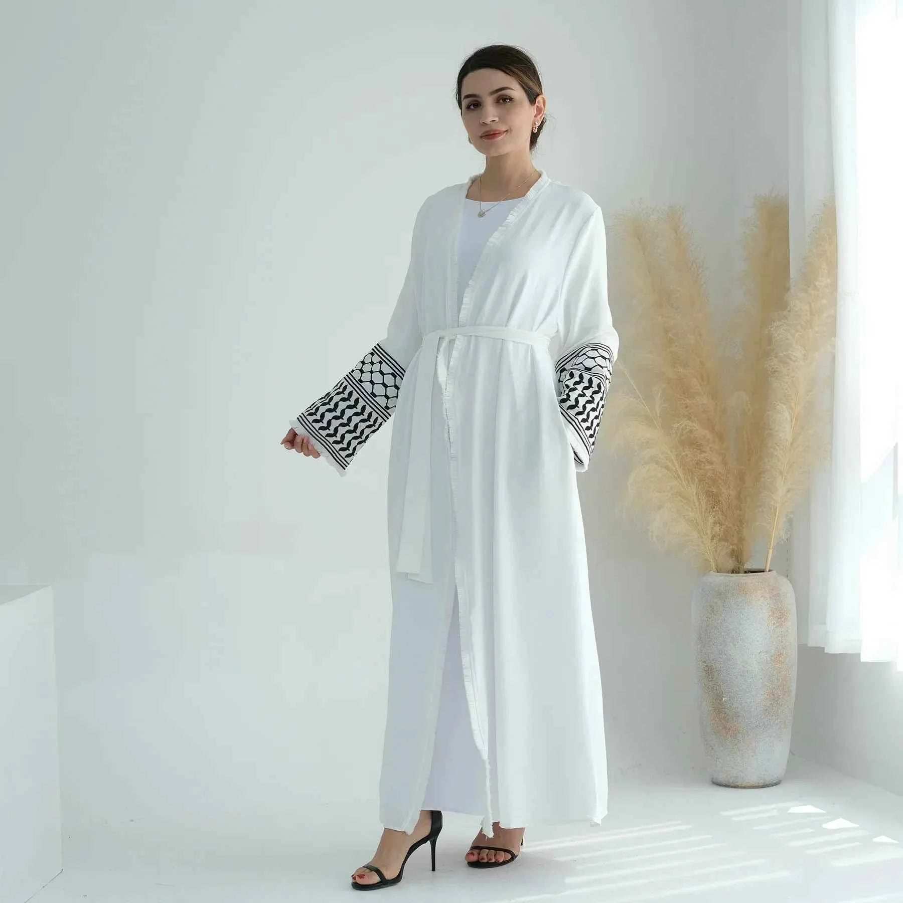 Comfy Stretch Abaya - Abaya Vida