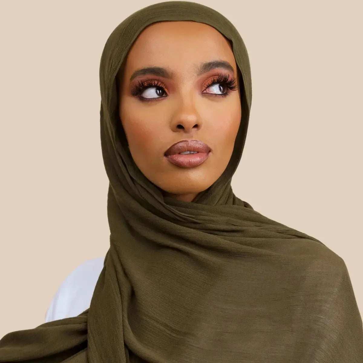 Crinkle Rayon Hijab – Elegant & Airy - Abaya Vida