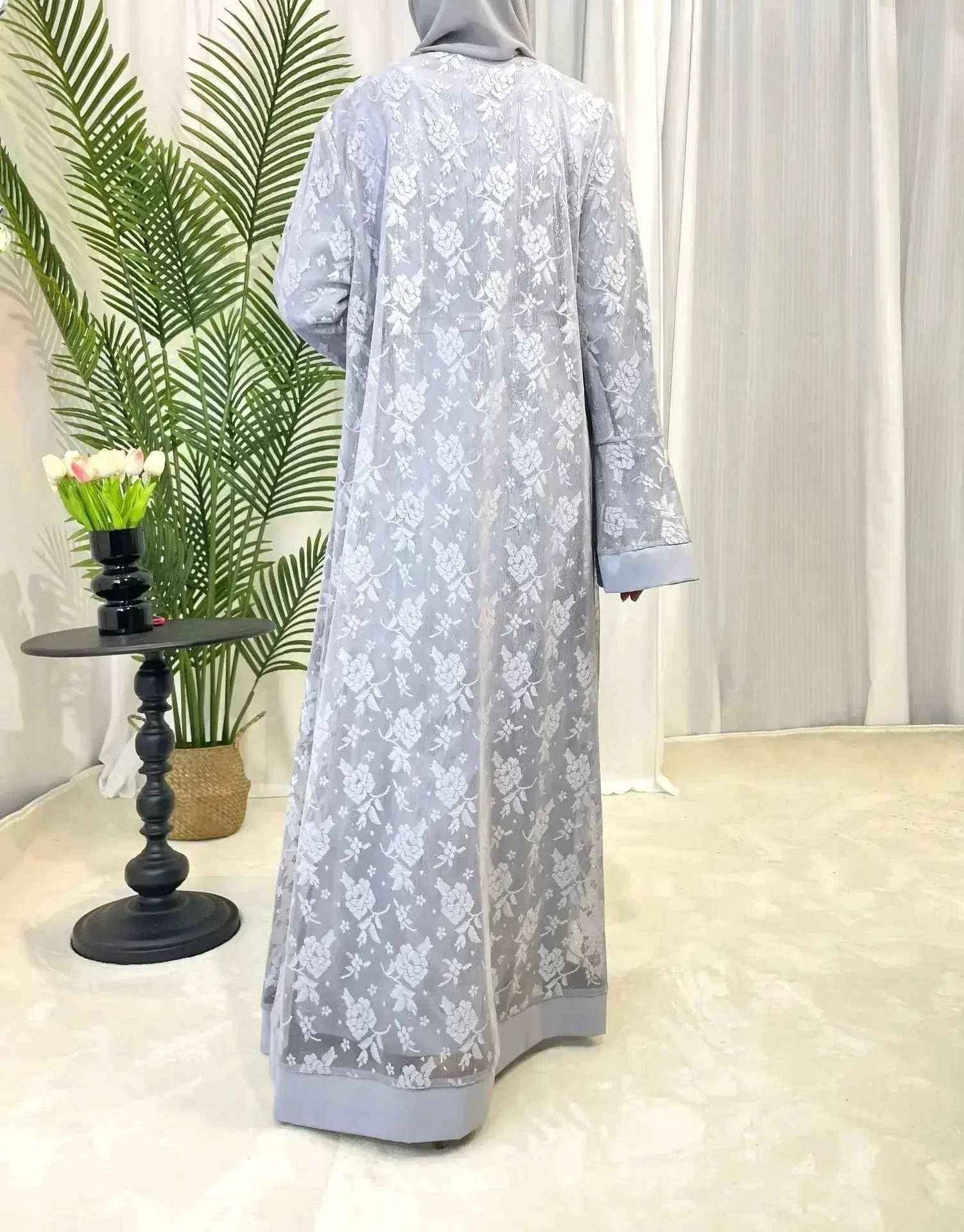 Embroidered Abaya Set - Abaya Vida