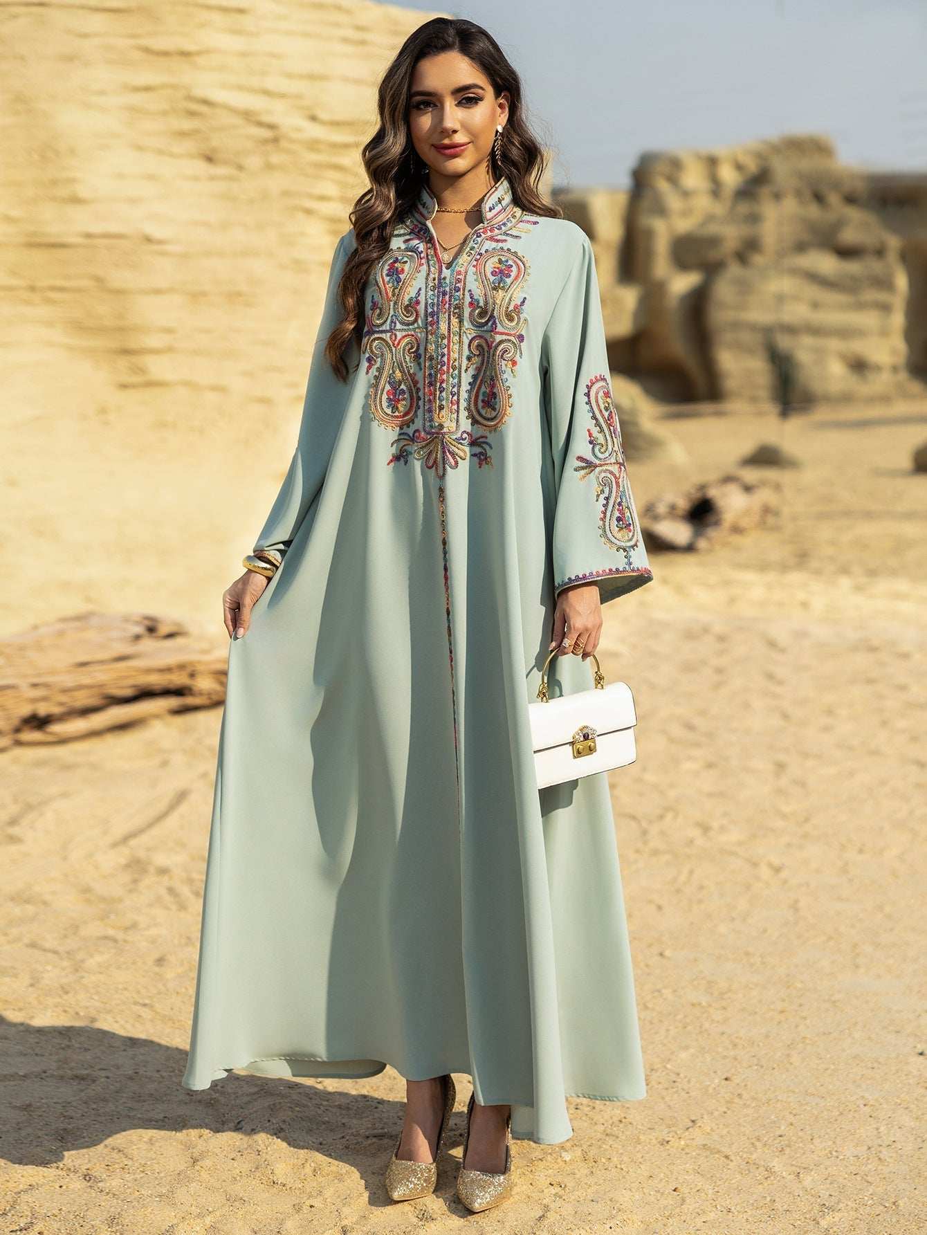 Embroidered Moroccan Abaya - Abaya Vida