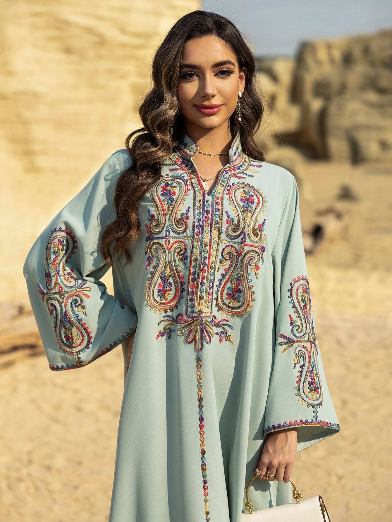 Embroidered Moroccan Abaya - Abaya Vida