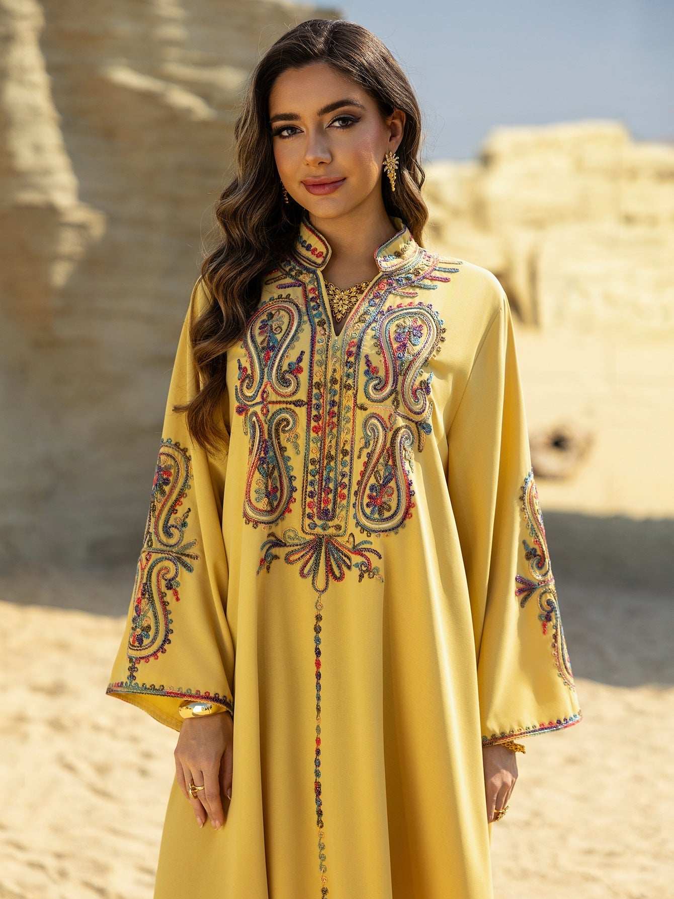 Embroidered Moroccan Abaya - Abaya Vida