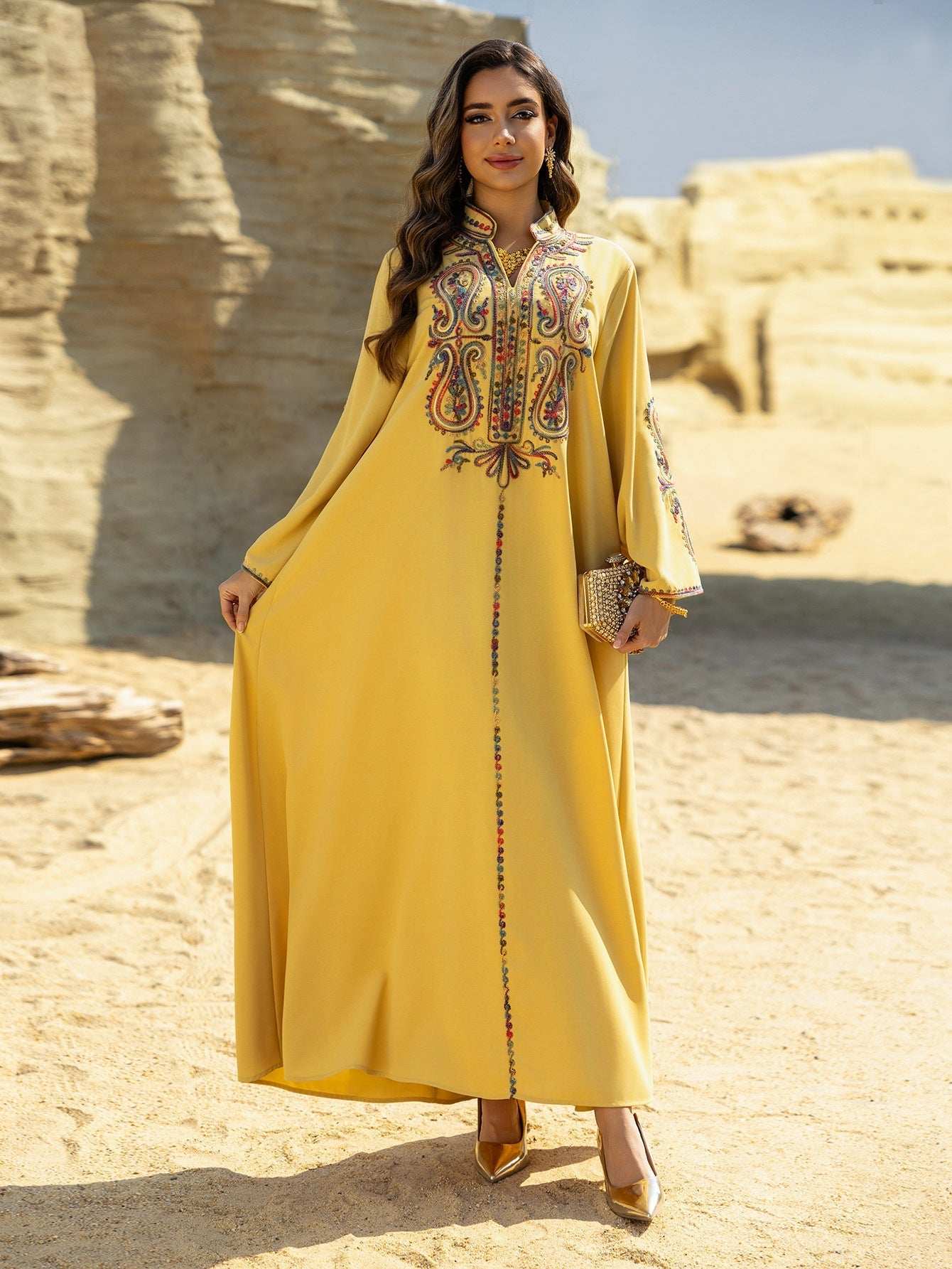 Embroidered Moroccan Abaya - Abaya Vida