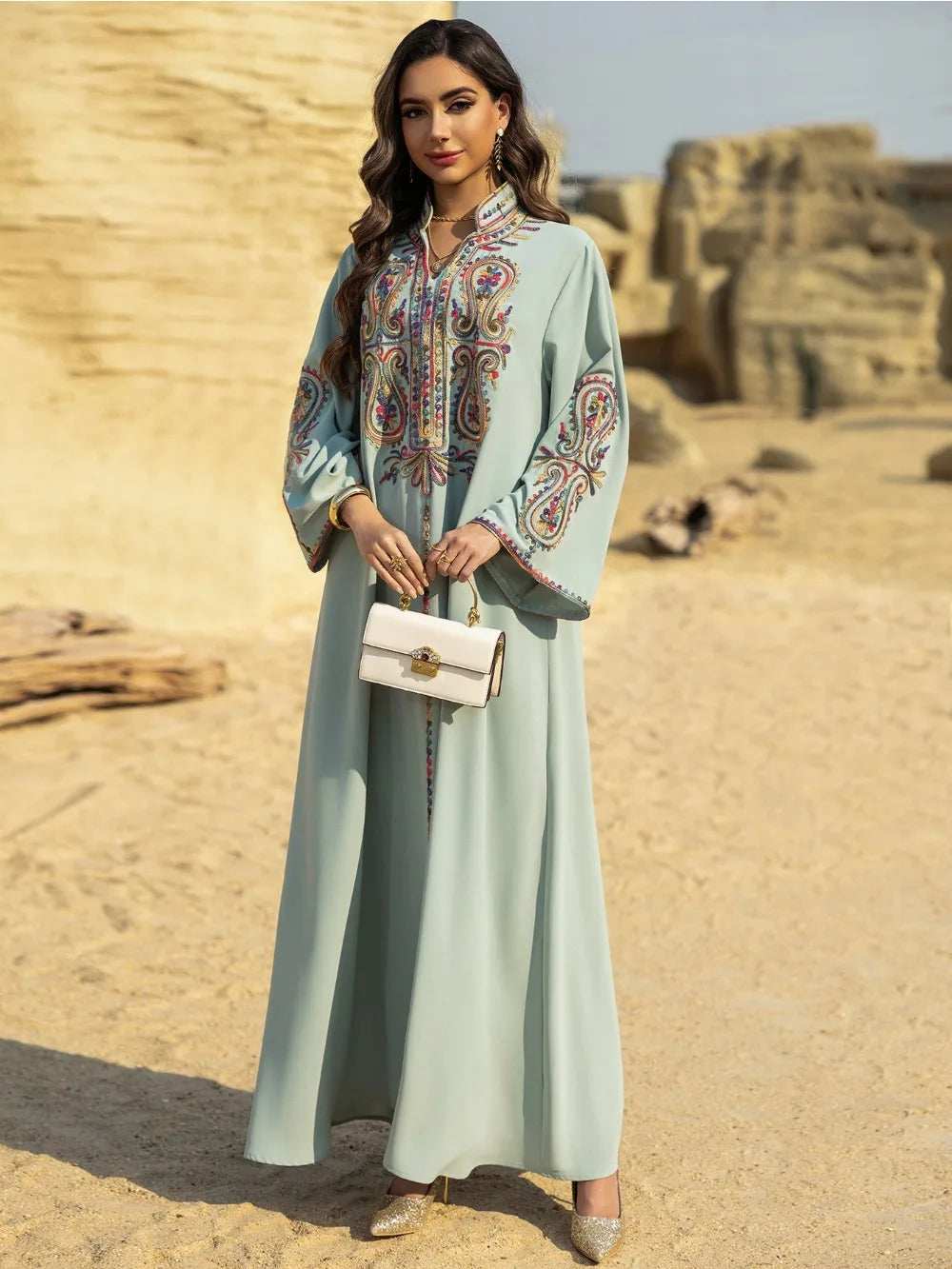 Embroidered Moroccan Abaya - Abaya Vida