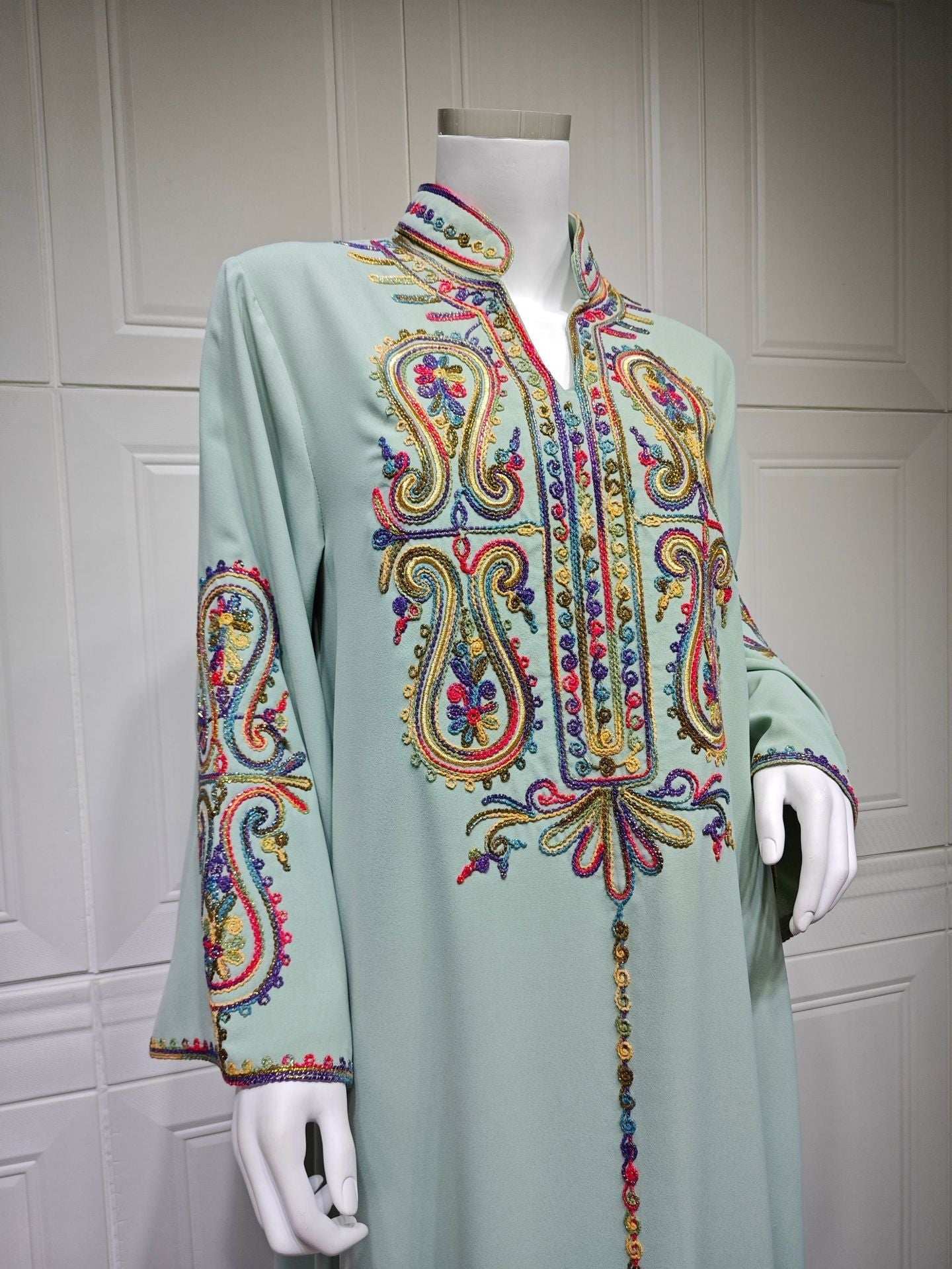 Embroidered Moroccan Abaya - Abaya Vida