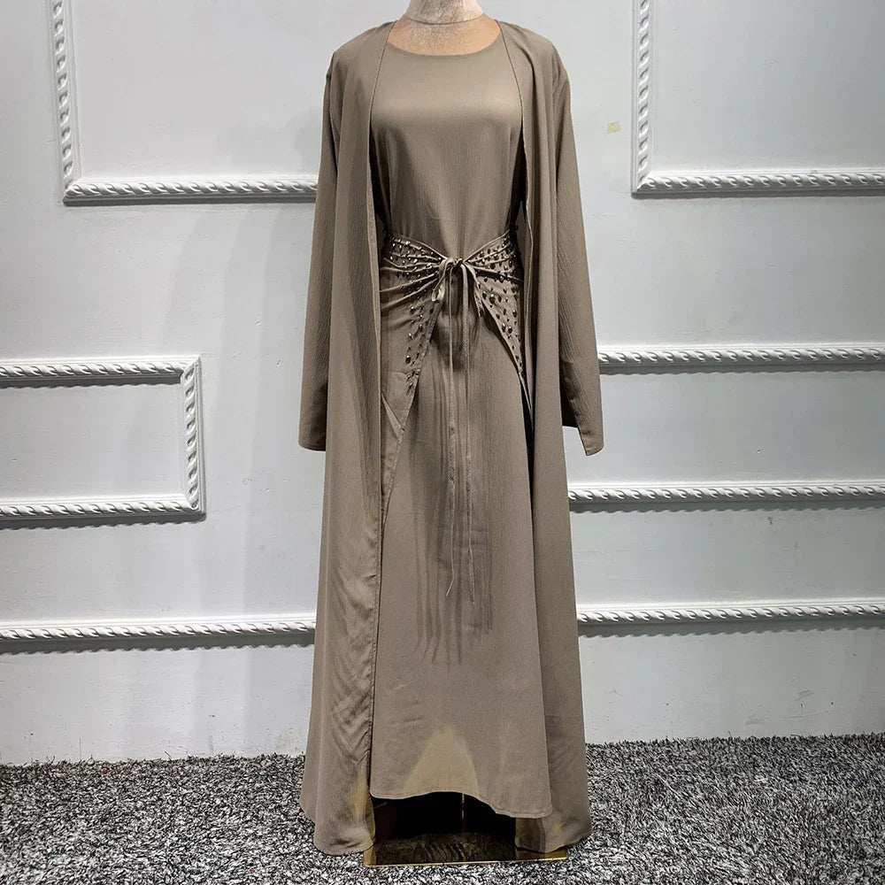 Majestic Open Abaya - Abaya Vida