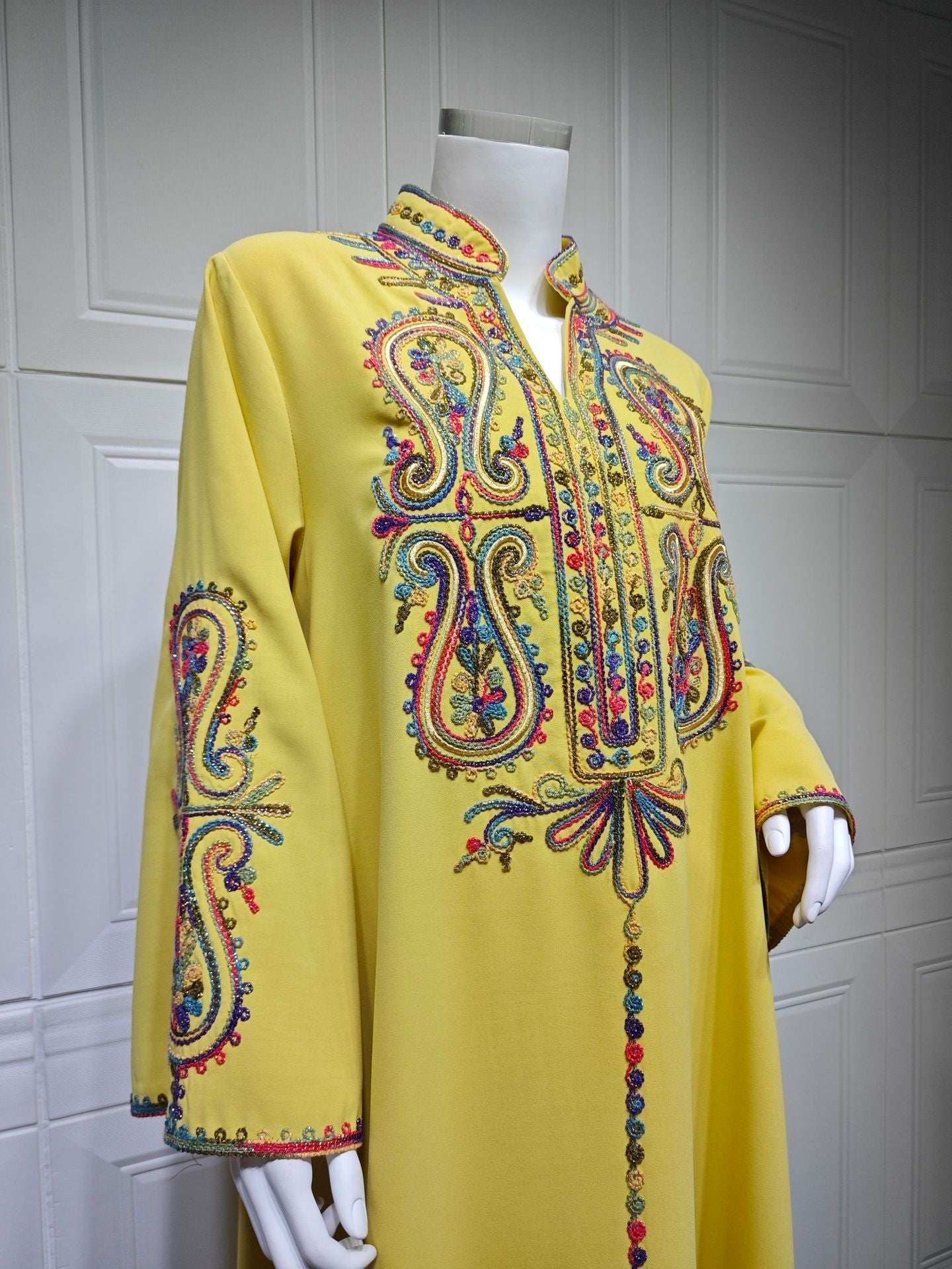 Embroidered Moroccan Abaya - Abaya Vida