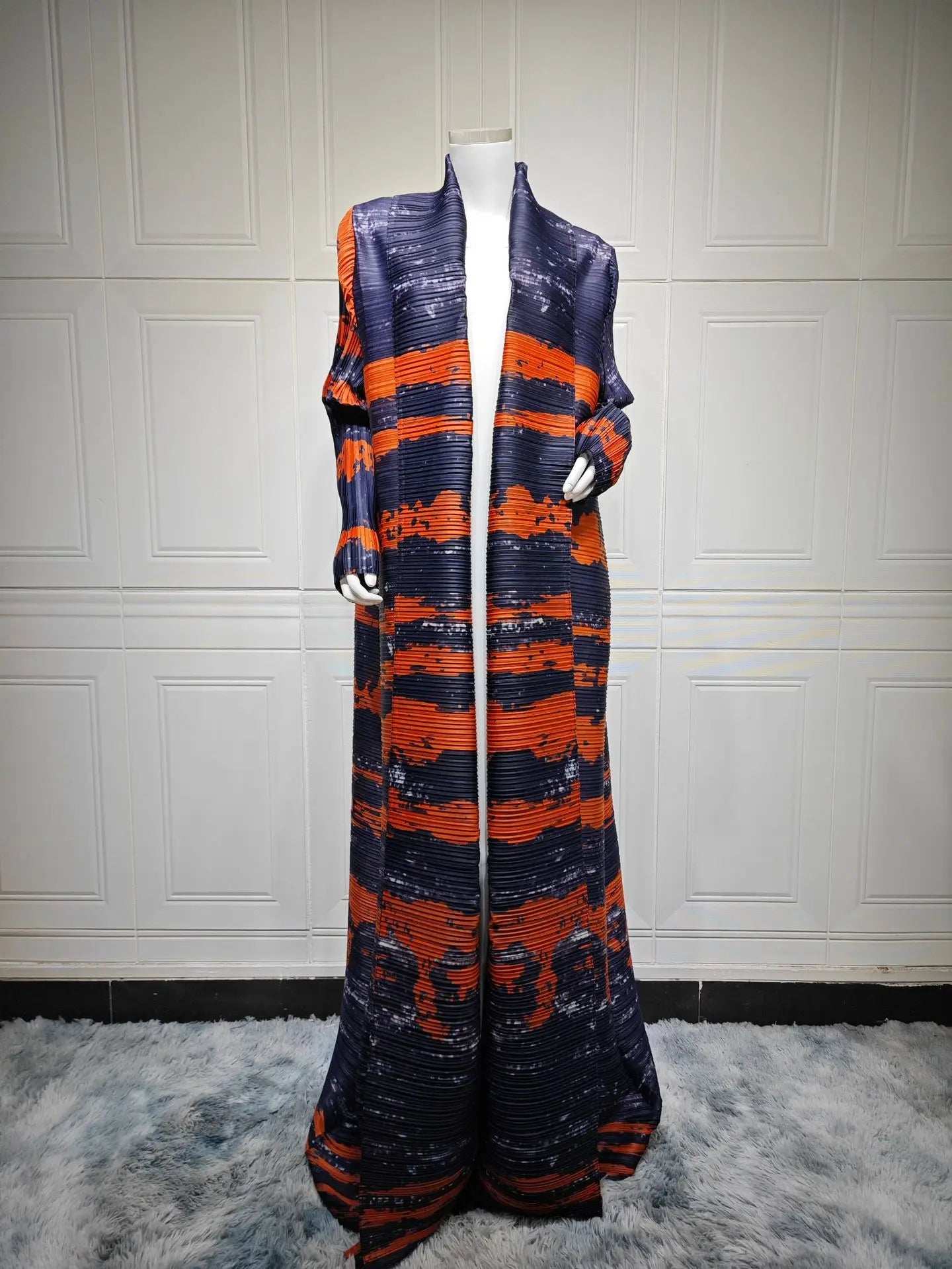 Luxury Pleated Abaya - Abaya Vida