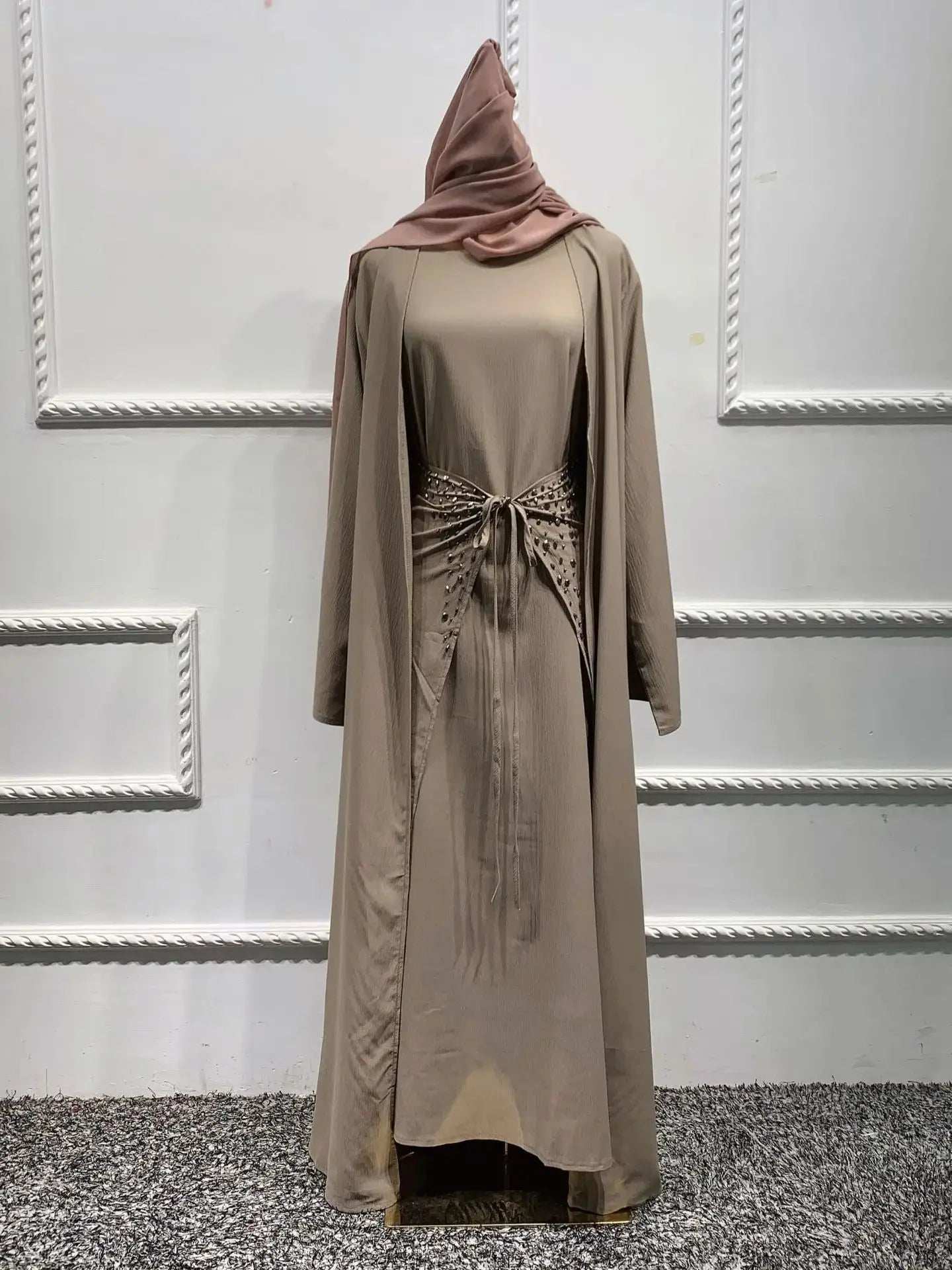Majestic Open Abaya - Abaya Vida