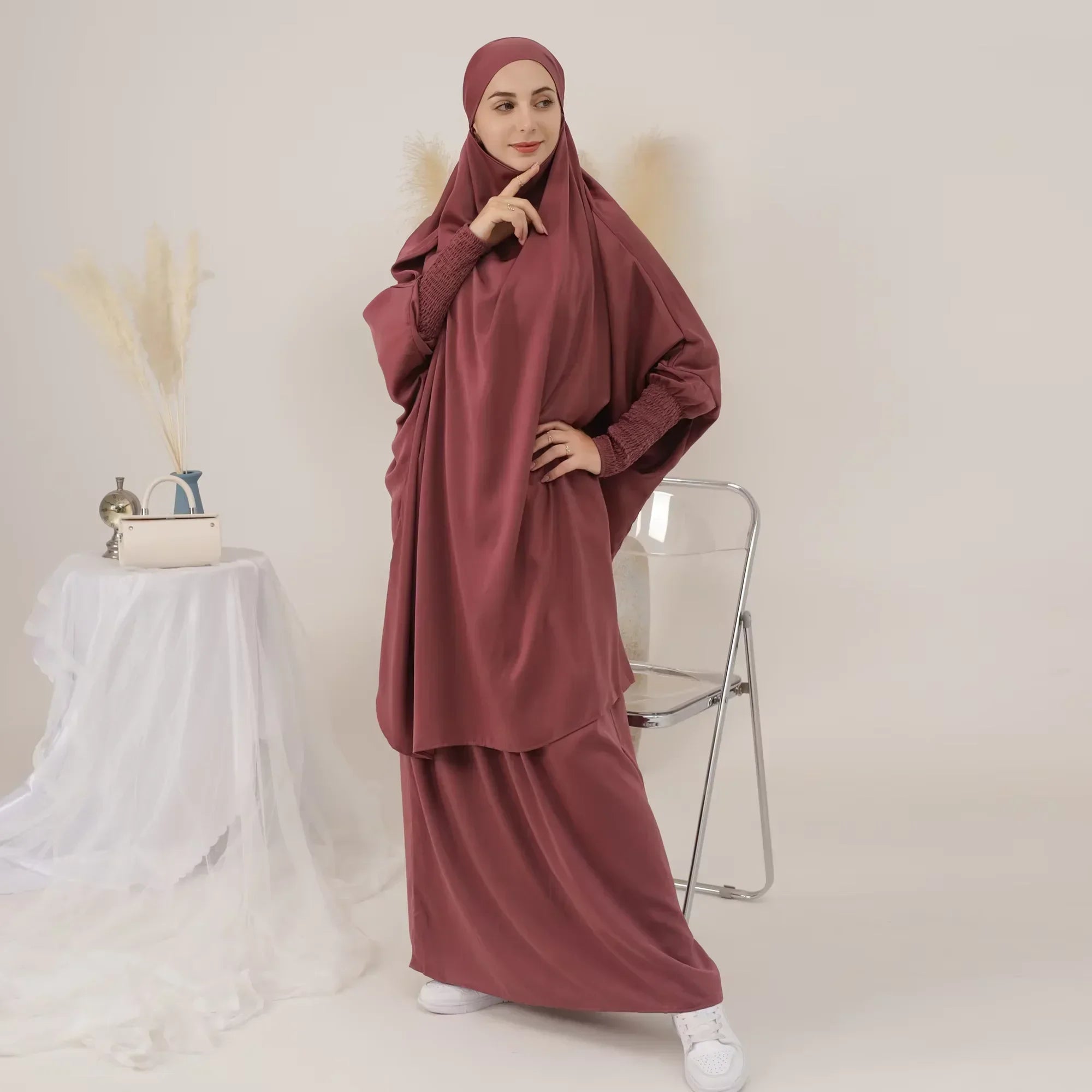 Eid Djellaba Kebaya Two-Piece Set – Hooded Satin Khimar & Skirt, One Size