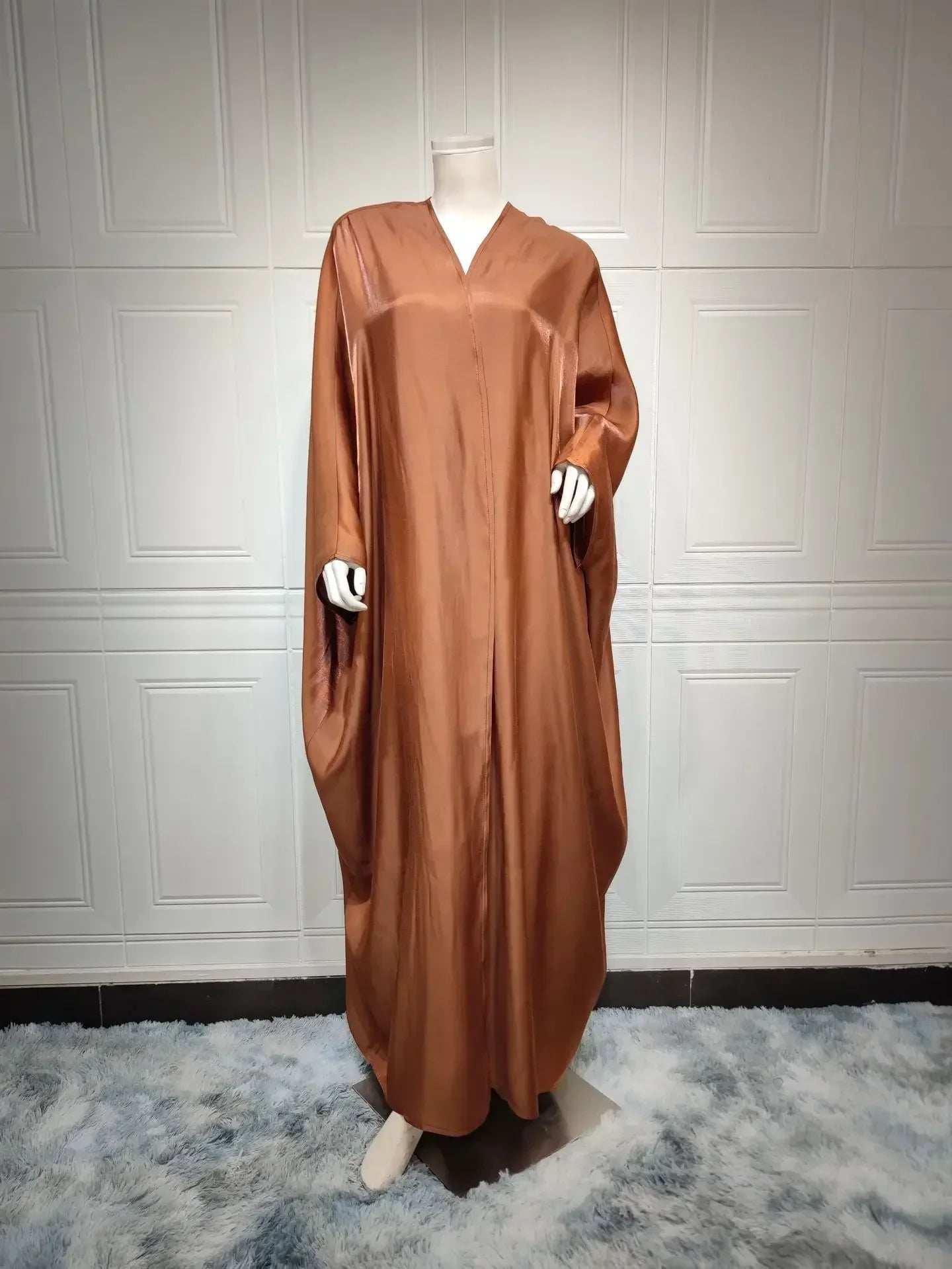 Satin Batwing Abaya - Abaya Vida