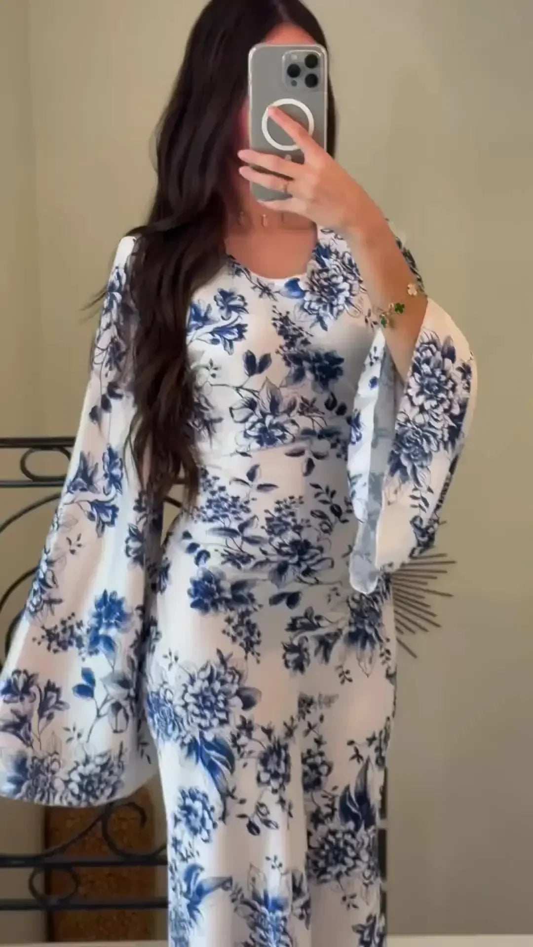 Parisian Grace Modest Dress - Abaya Vida