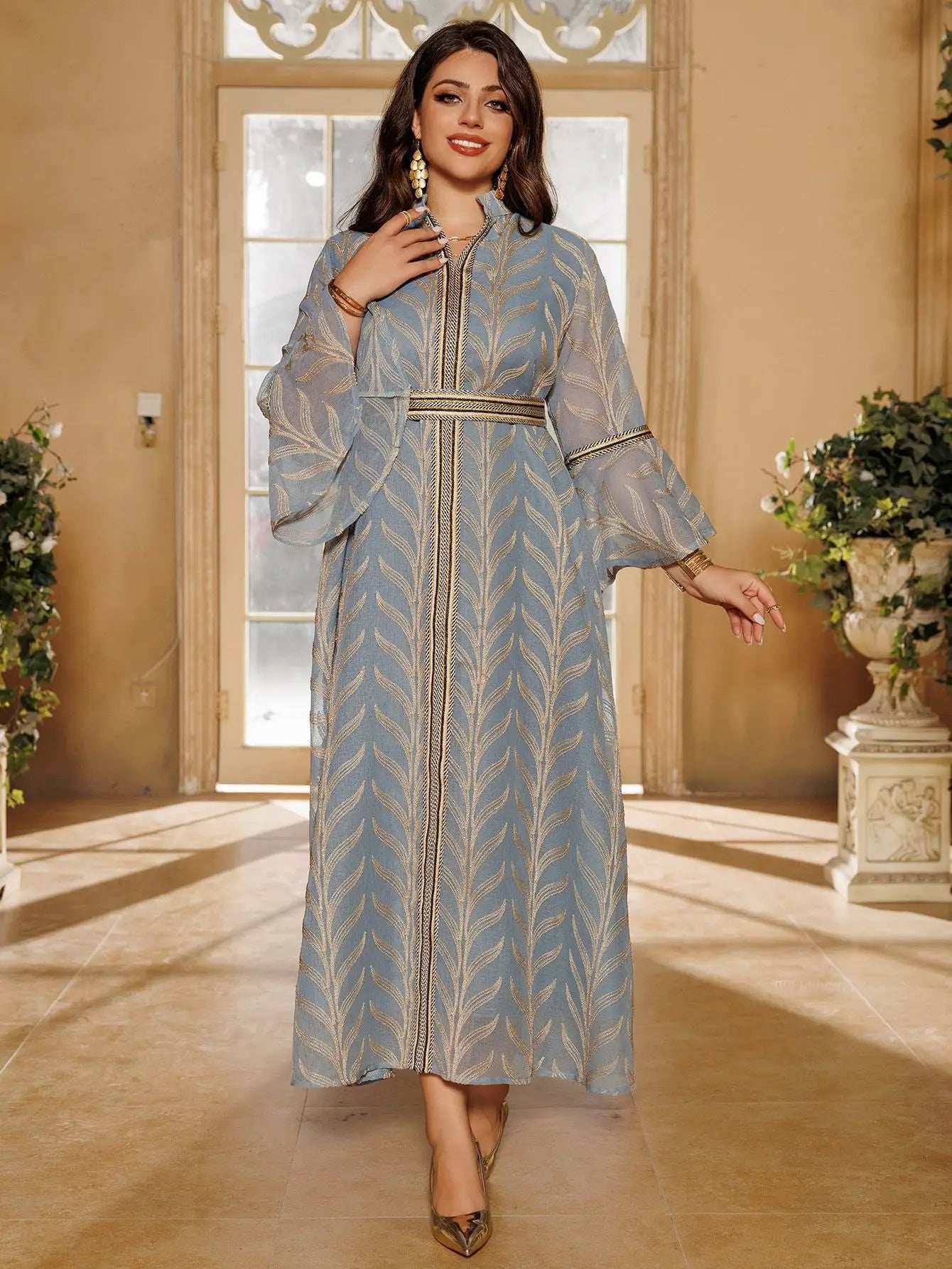 Royal Embroidered Abaya - Abaya Vida