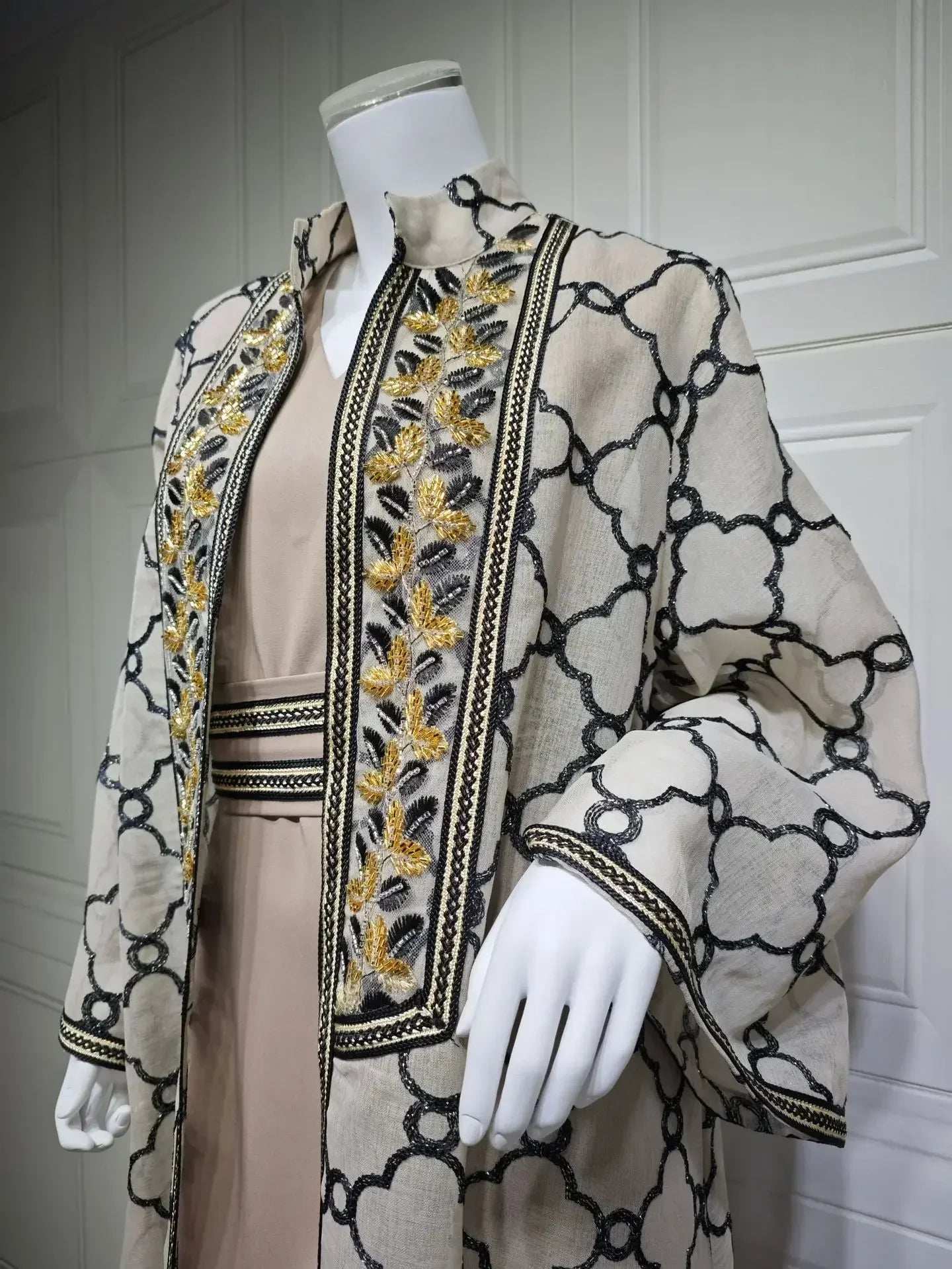 Embroidered Eid Abaya Set - Abaya Vida