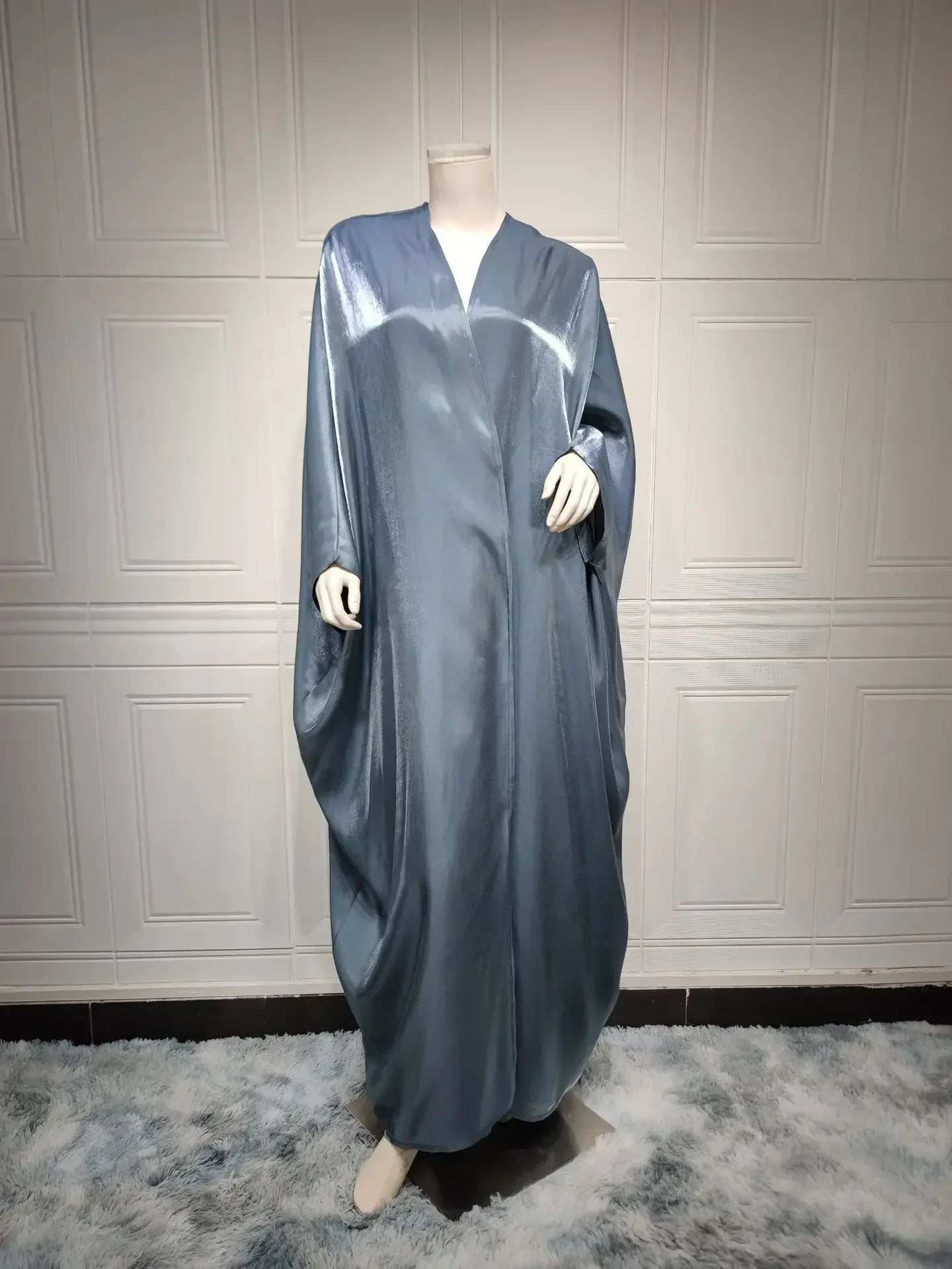 Satin Batwing Abaya - Abaya Vida