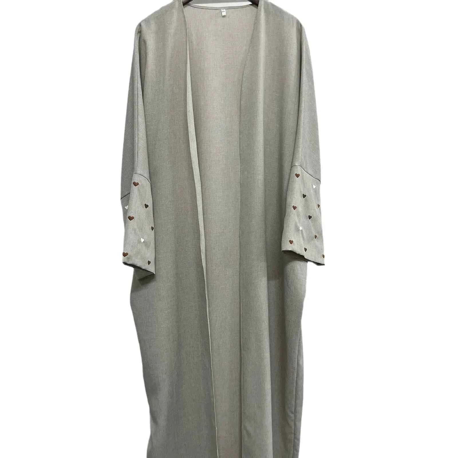 Embroidered Love Abaya - Abaya Vida