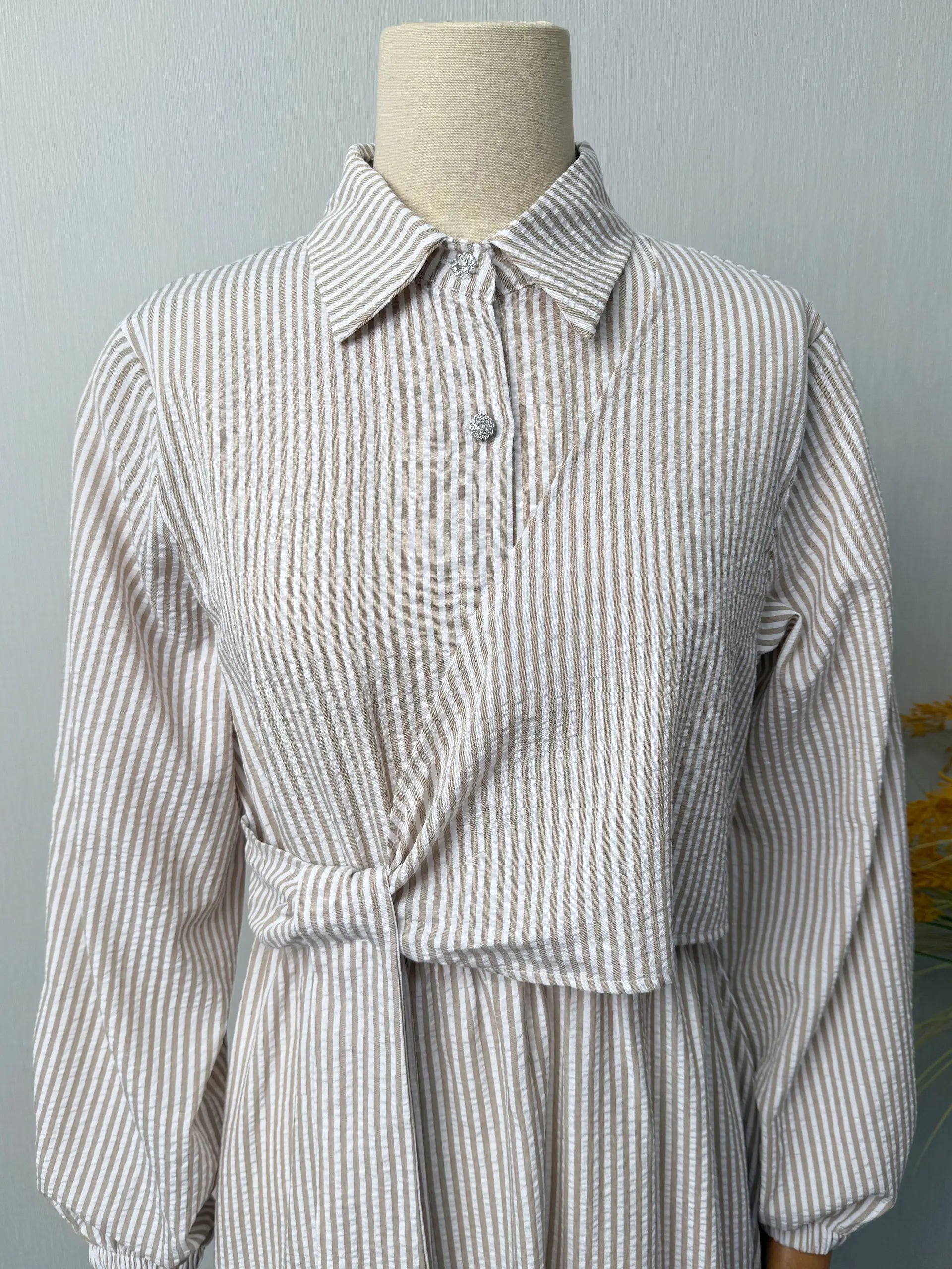 Belted Striped Modest Dress – Shirt Neckline Commute Robe | AbayaVida