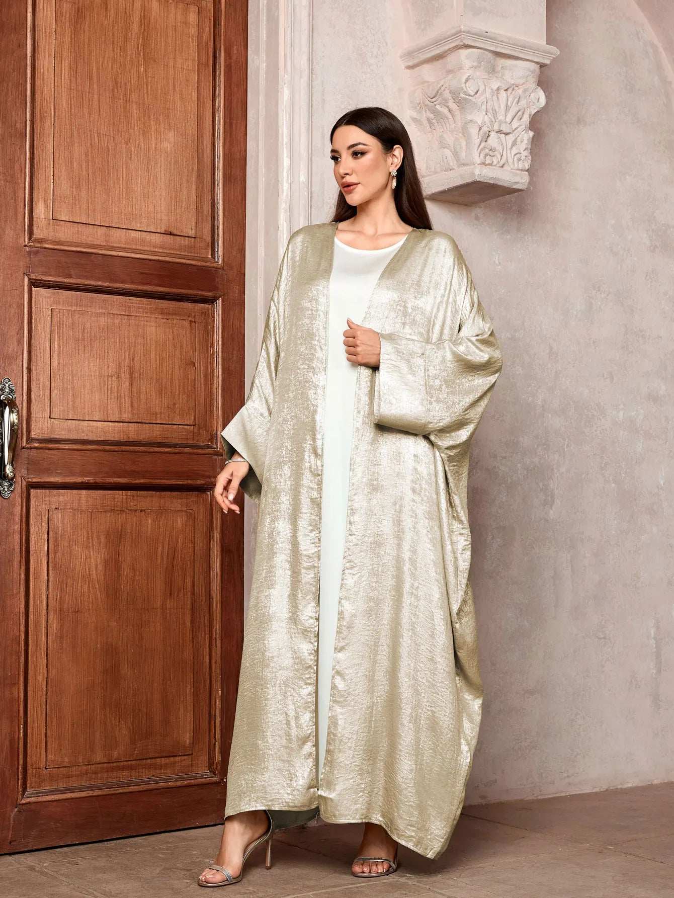 Luxe Satin Batwing Abaya - Abaya Vida