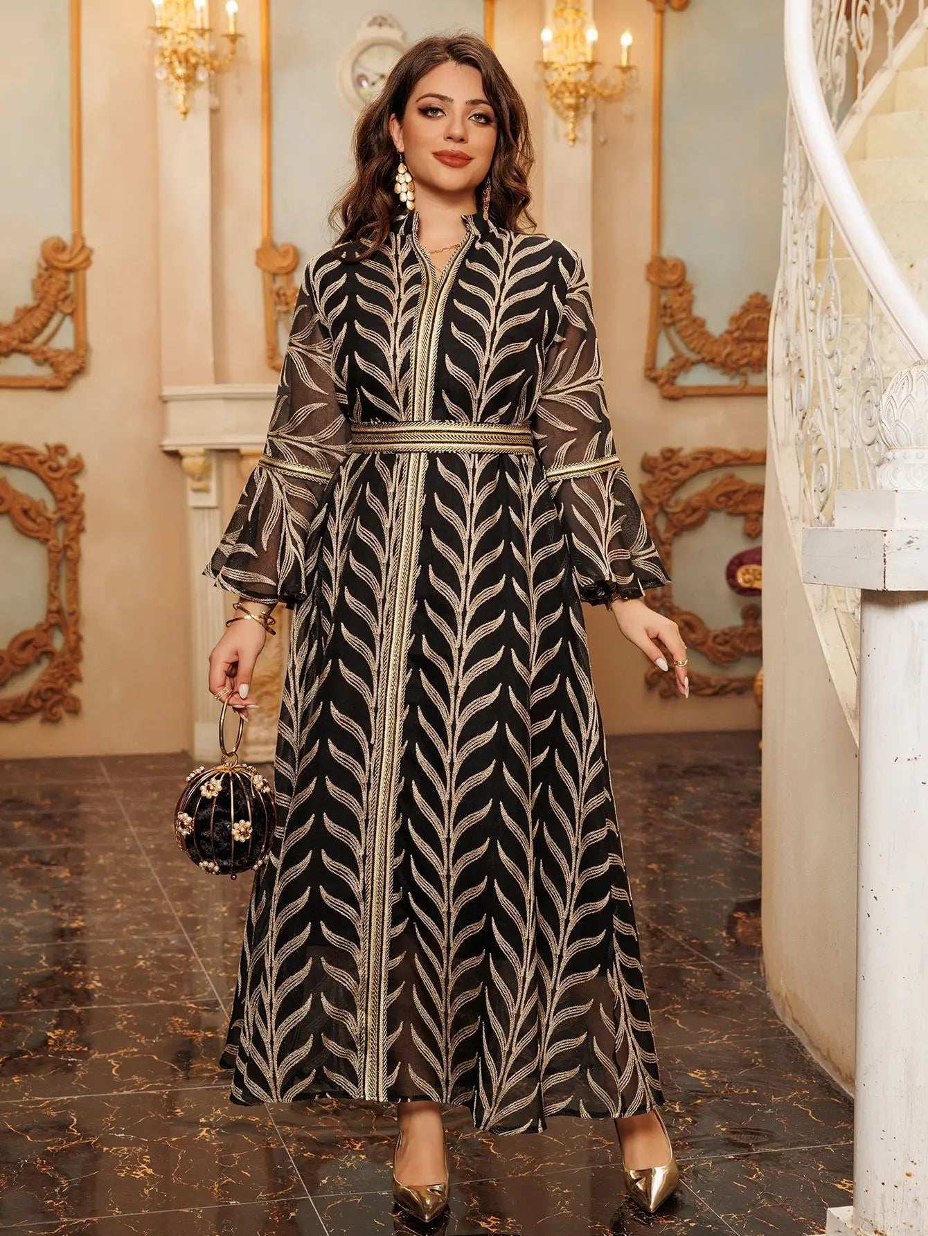 Royal Embroidered Abaya - Abaya Vida