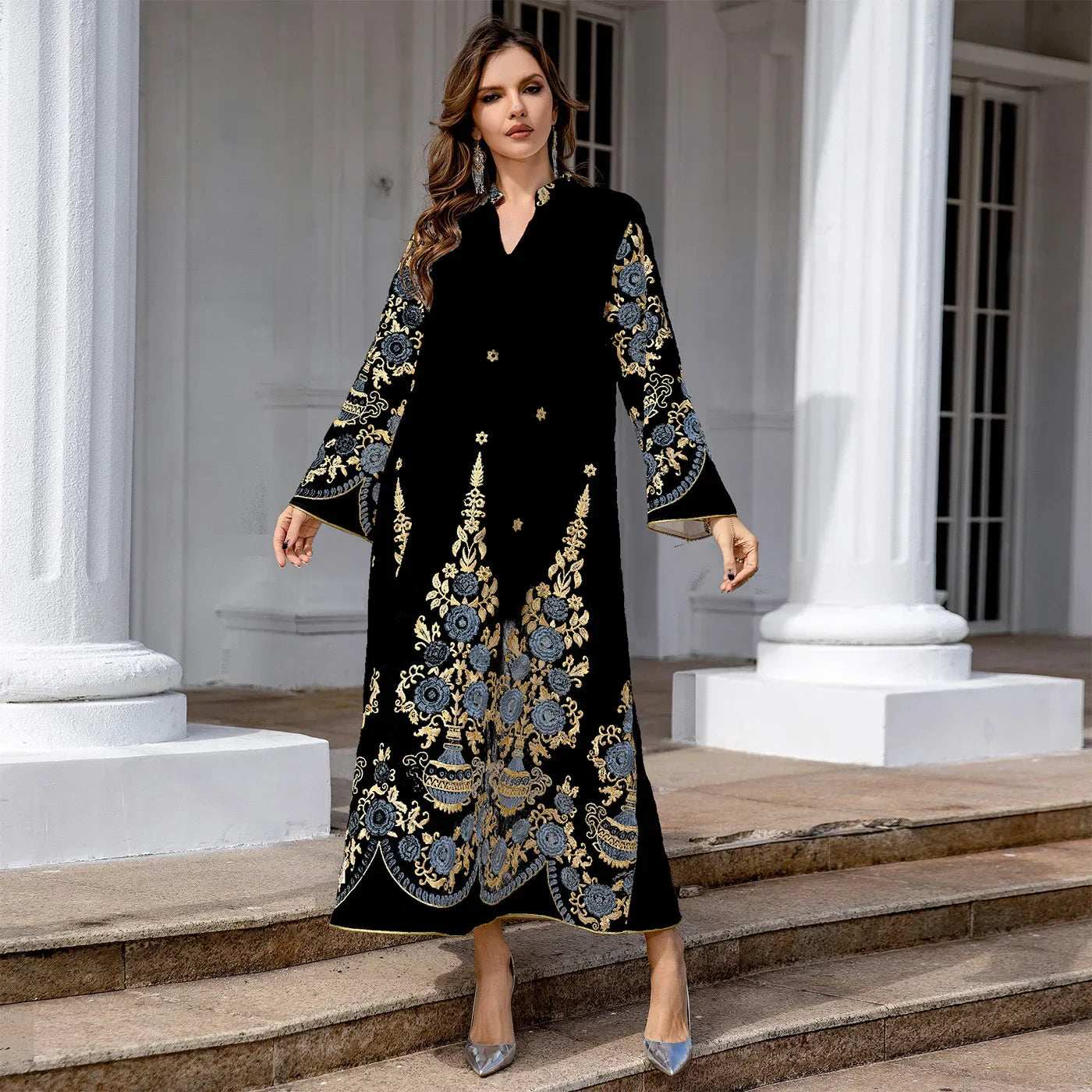 Embroidered Dubai Abaya - Abaya Vida