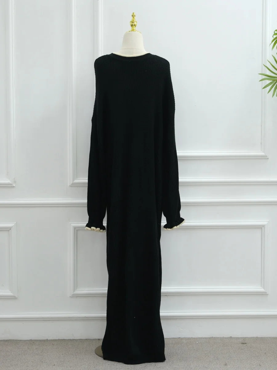 Winter Knit Floral Sleeve Abaya – Cosy Sweater-Style Robe
