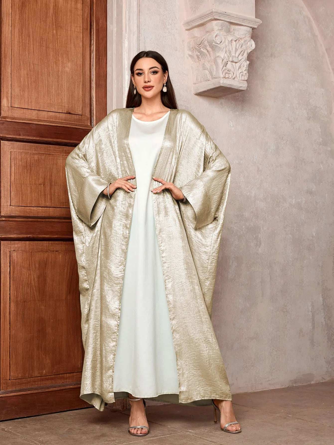Luxe Satin Batwing Abaya - Abaya Vida
