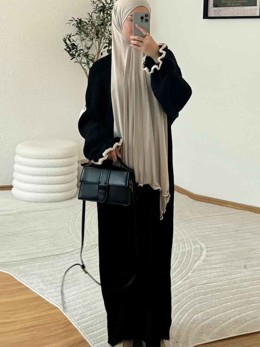 Winter Knit Floral Sleeve Abaya – Cosy Sweater-Style Robe