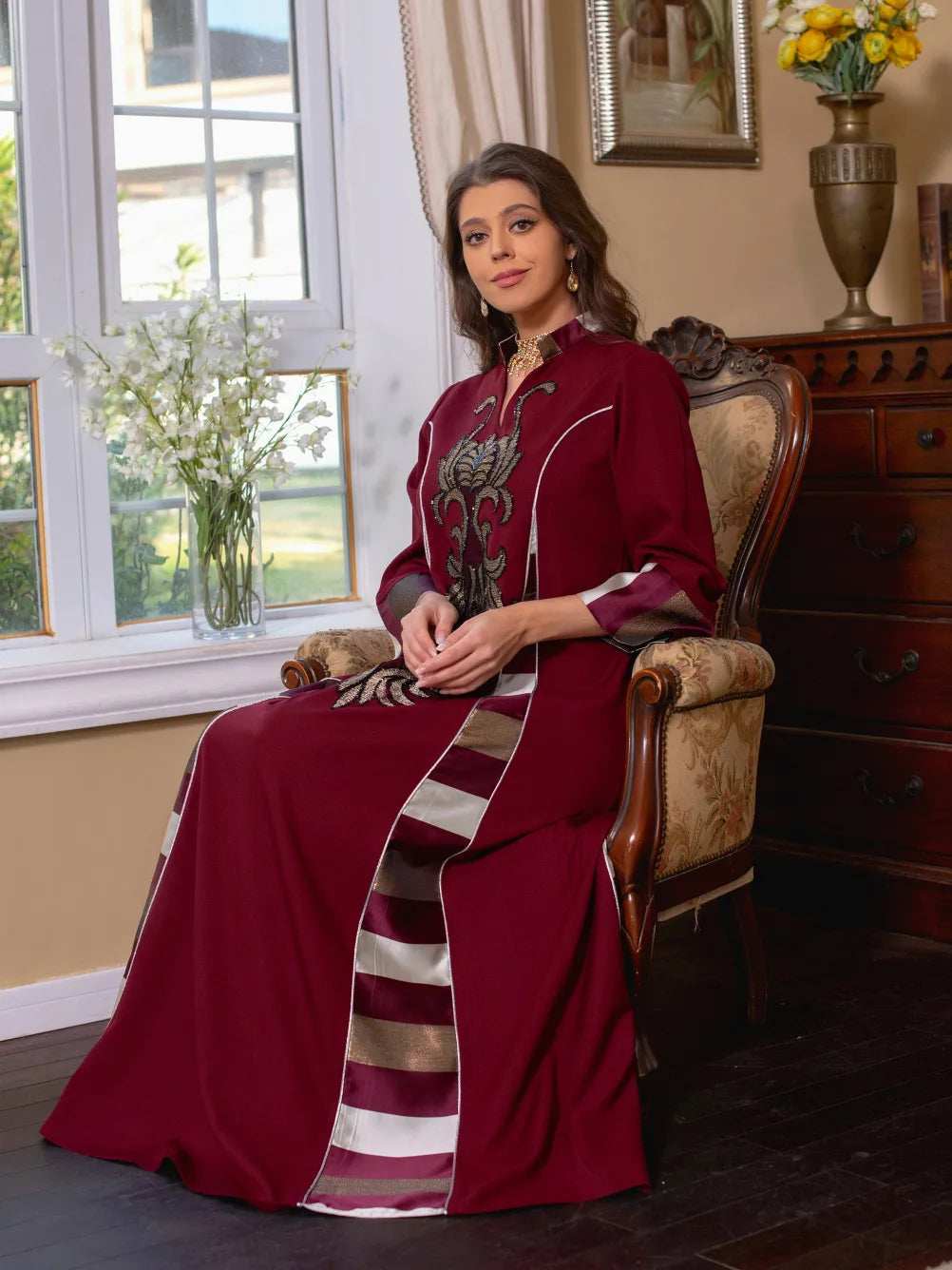 Embroidered Stripe Abaya - Abaya Vida