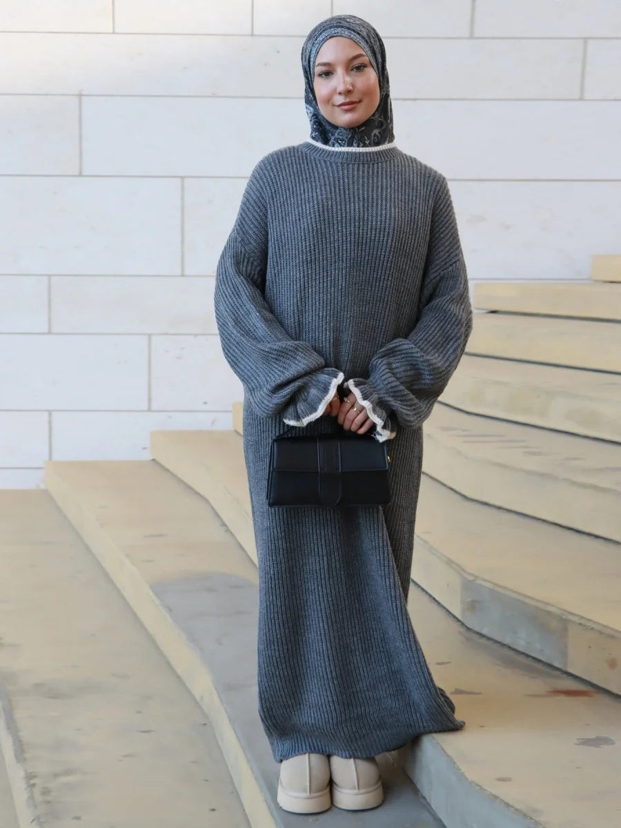Winter Knit Floral Sleeve Abaya – Cosy Sweater-Style Robe