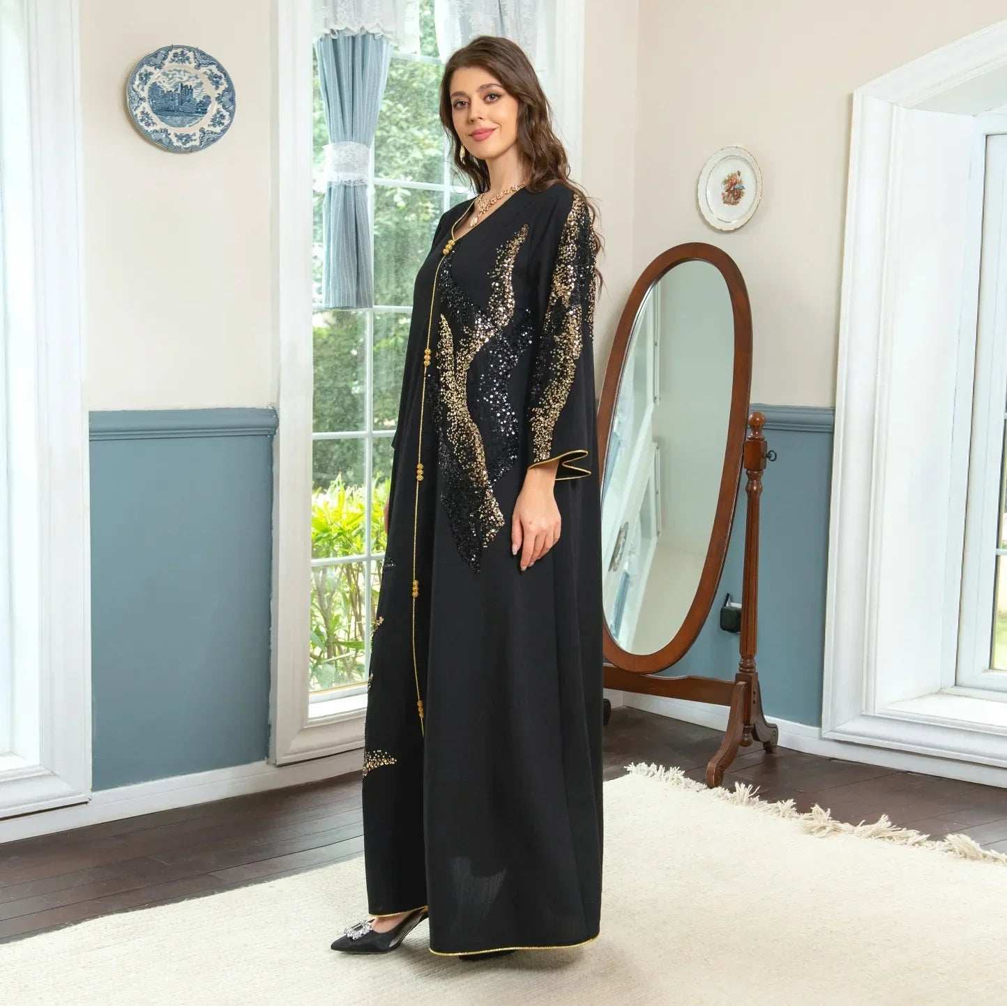 Patchwork Elegance Dubai Abaya - Abaya Vida