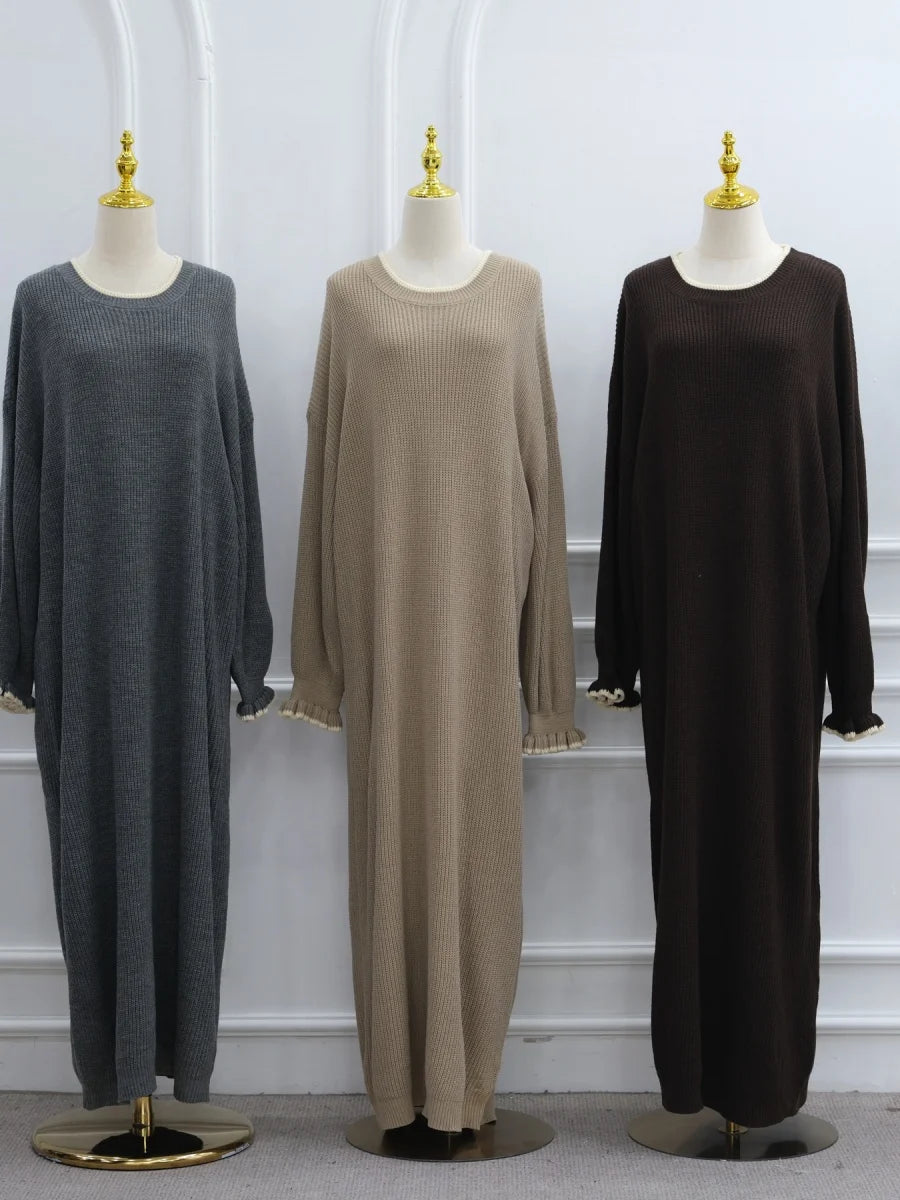 Winter Knit Floral Sleeve Abaya – Cosy Sweater-Style Robe