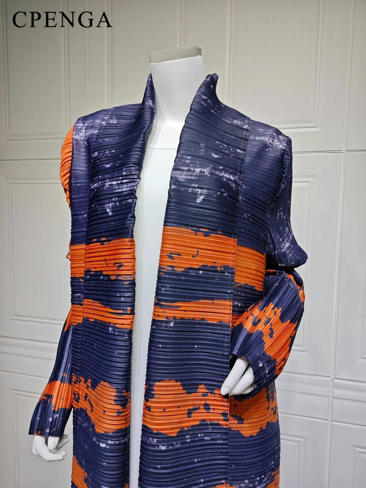 Luxury Pleated Abaya - Abaya Vida