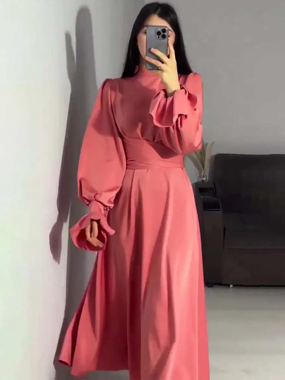 Lotus Charm Belted Abaya - Abaya Vida