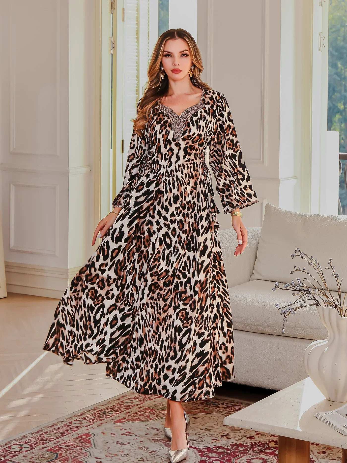 Rhinestone Luxury Abaya - Abaya Vida