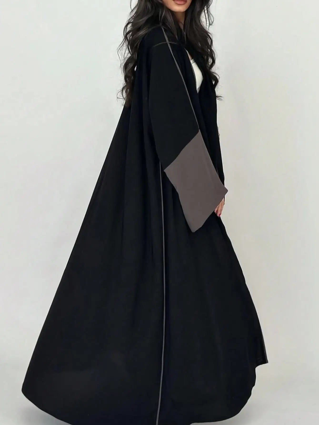 Middle Eastern Open Front Abaya – Full Sleeve Robe | AbayaVida