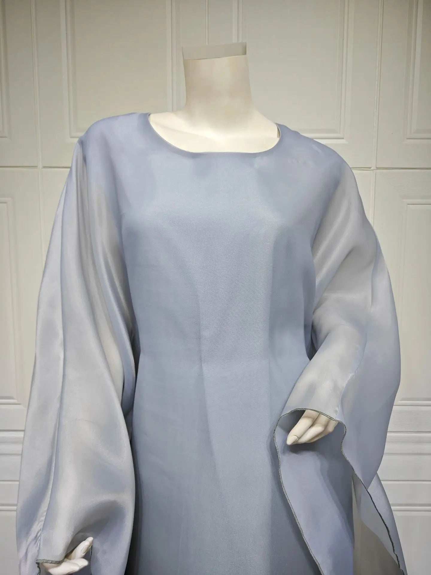 Gradient Satin Abaya - Abaya Vida