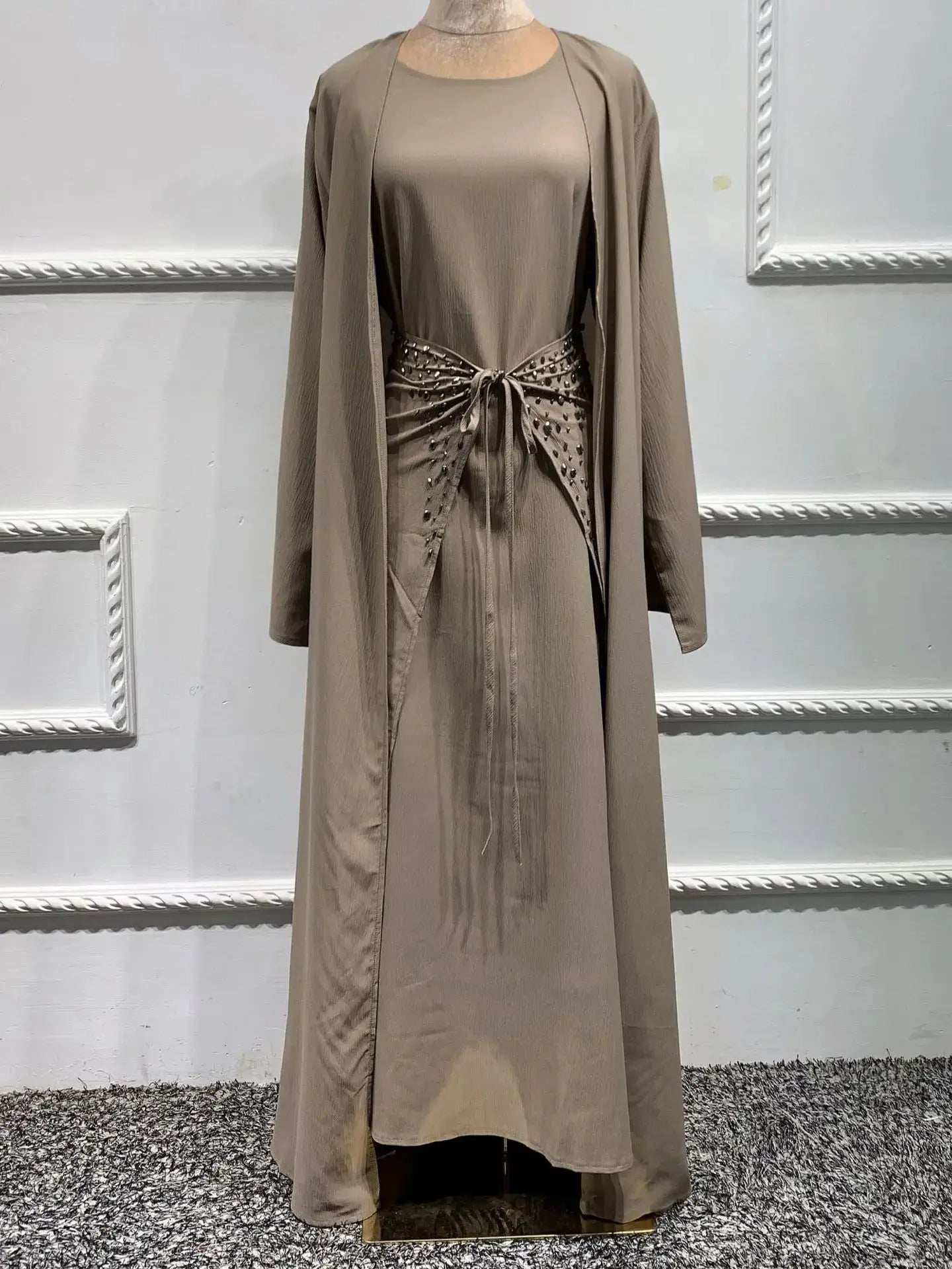 Majestic Open Abaya - Abaya Vida