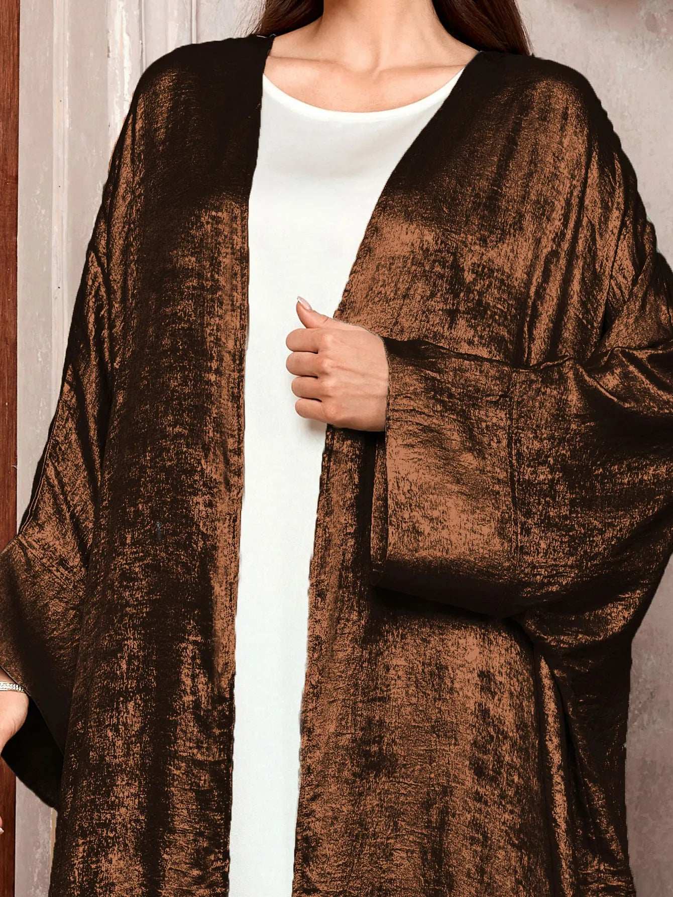 Luxe Satin Batwing Abaya - Abaya Vida
