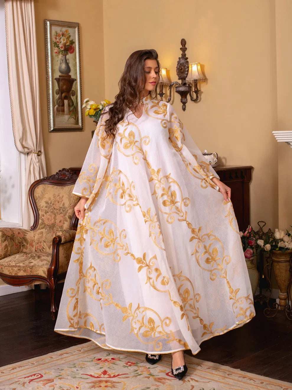 Luxe Embroidered Dubai Abaya - Abaya Vida