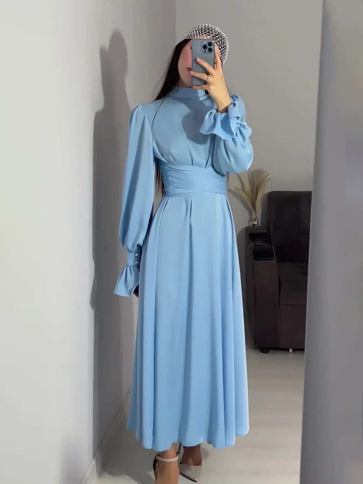 Lotus Charm Belted Abaya - Abaya Vida
