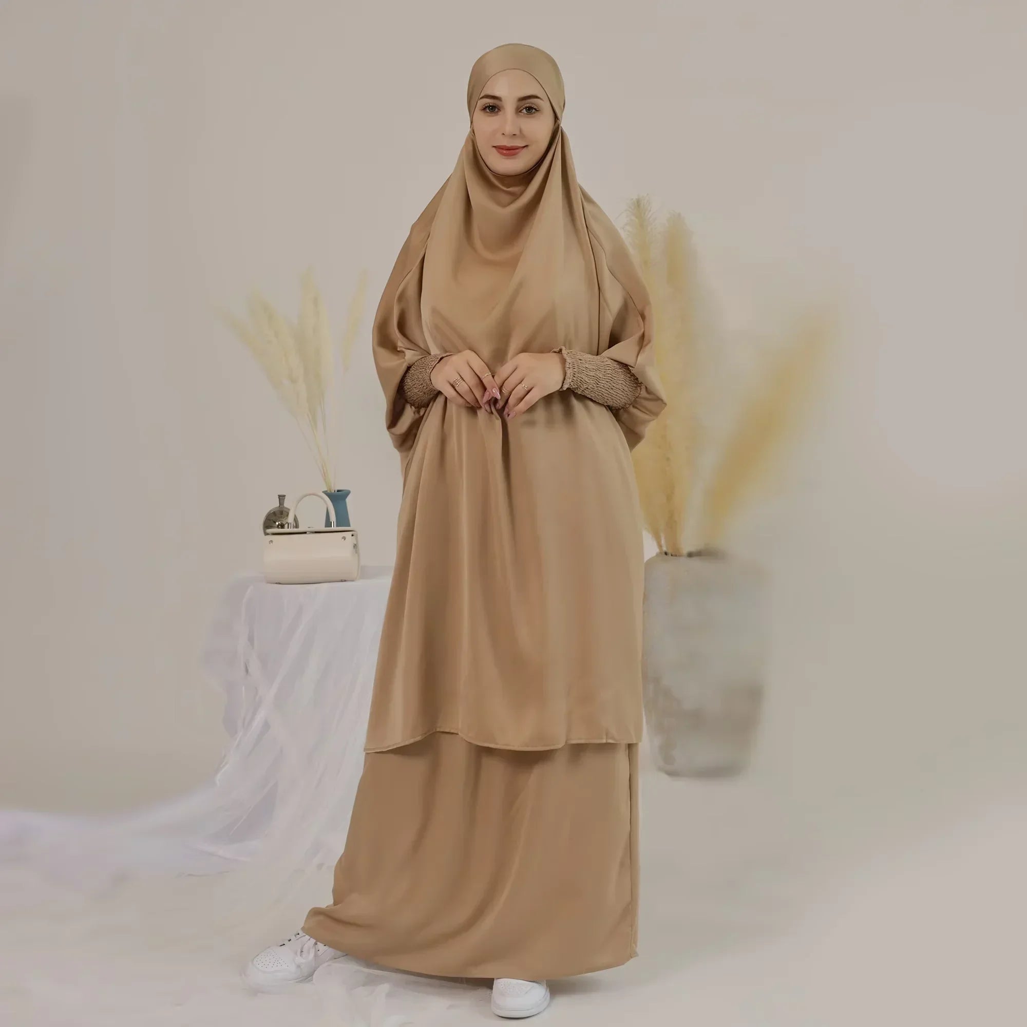 Eid Djellaba Kebaya Two-Piece Set – Hooded Satin Khimar & Skirt, One Size