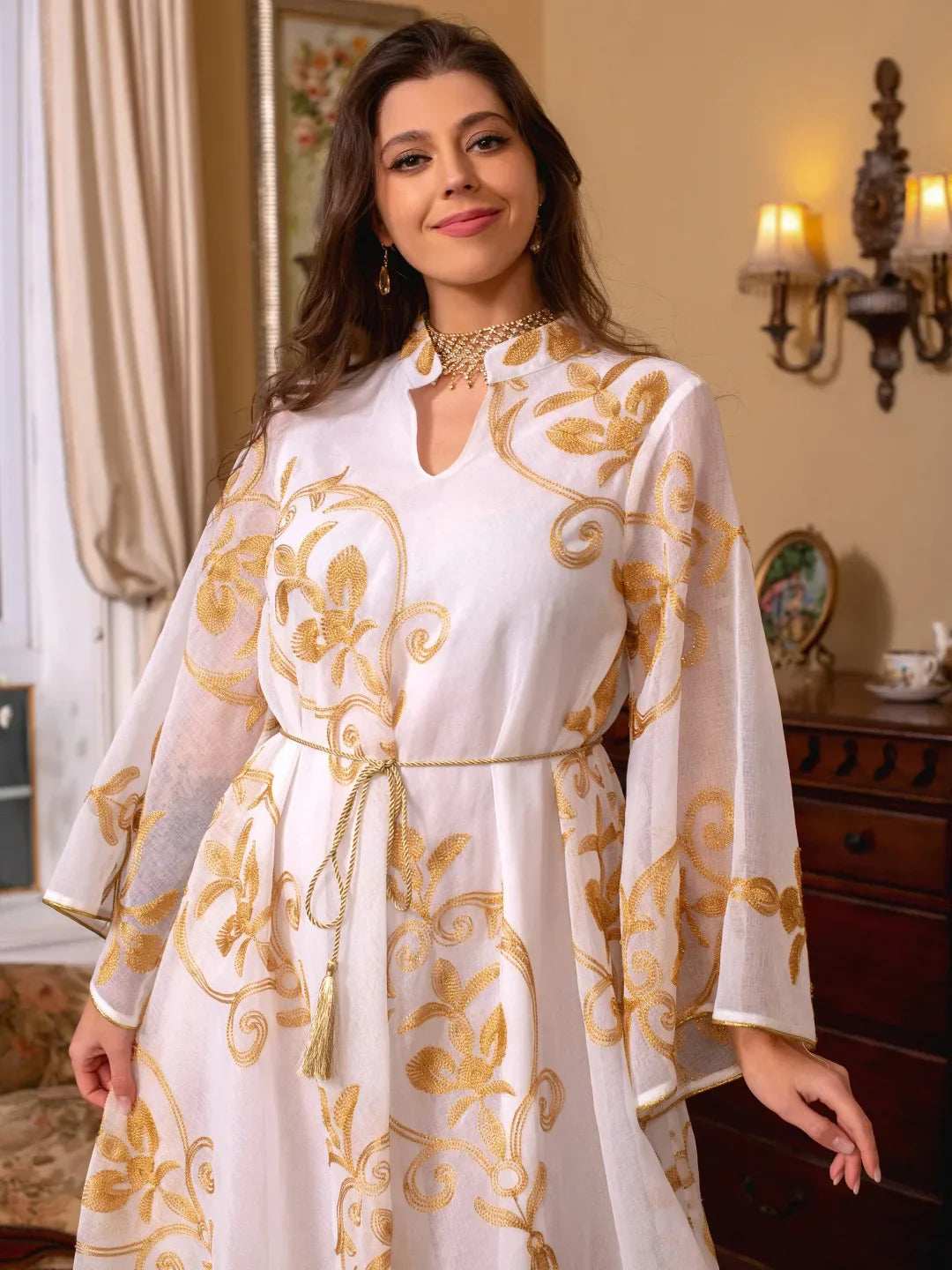 Luxe Embroidered Dubai Abaya - Abaya Vida
