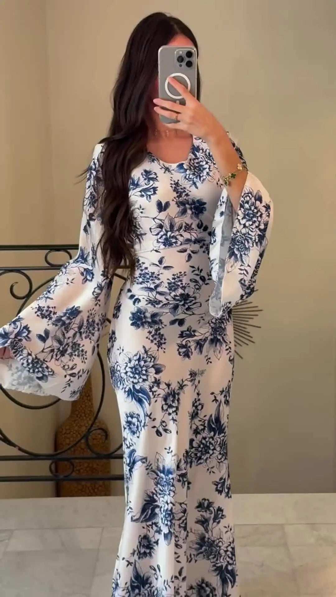 Parisian Grace Modest Dress - Abaya Vida