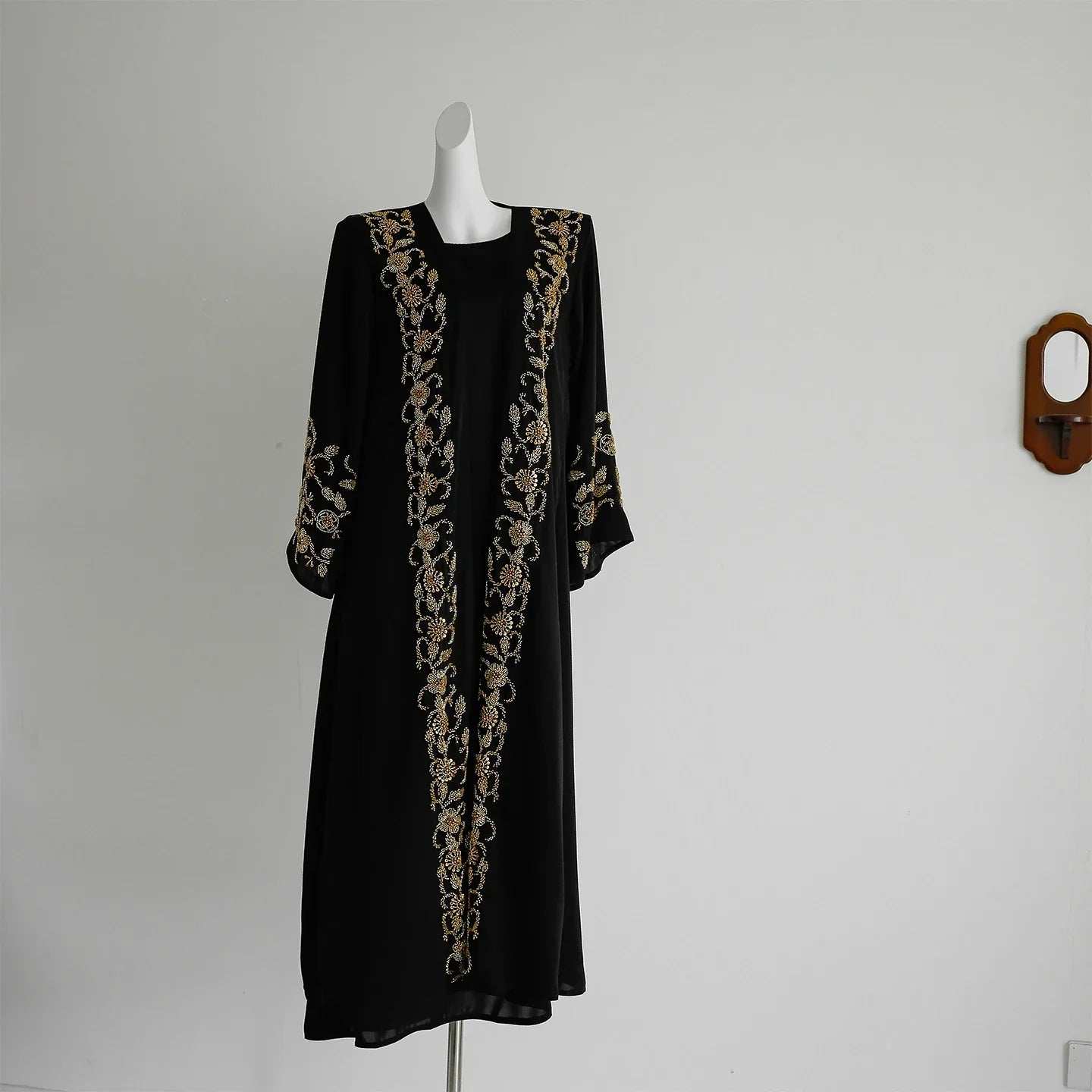Beaded Luxury Abaya - Abaya Vida