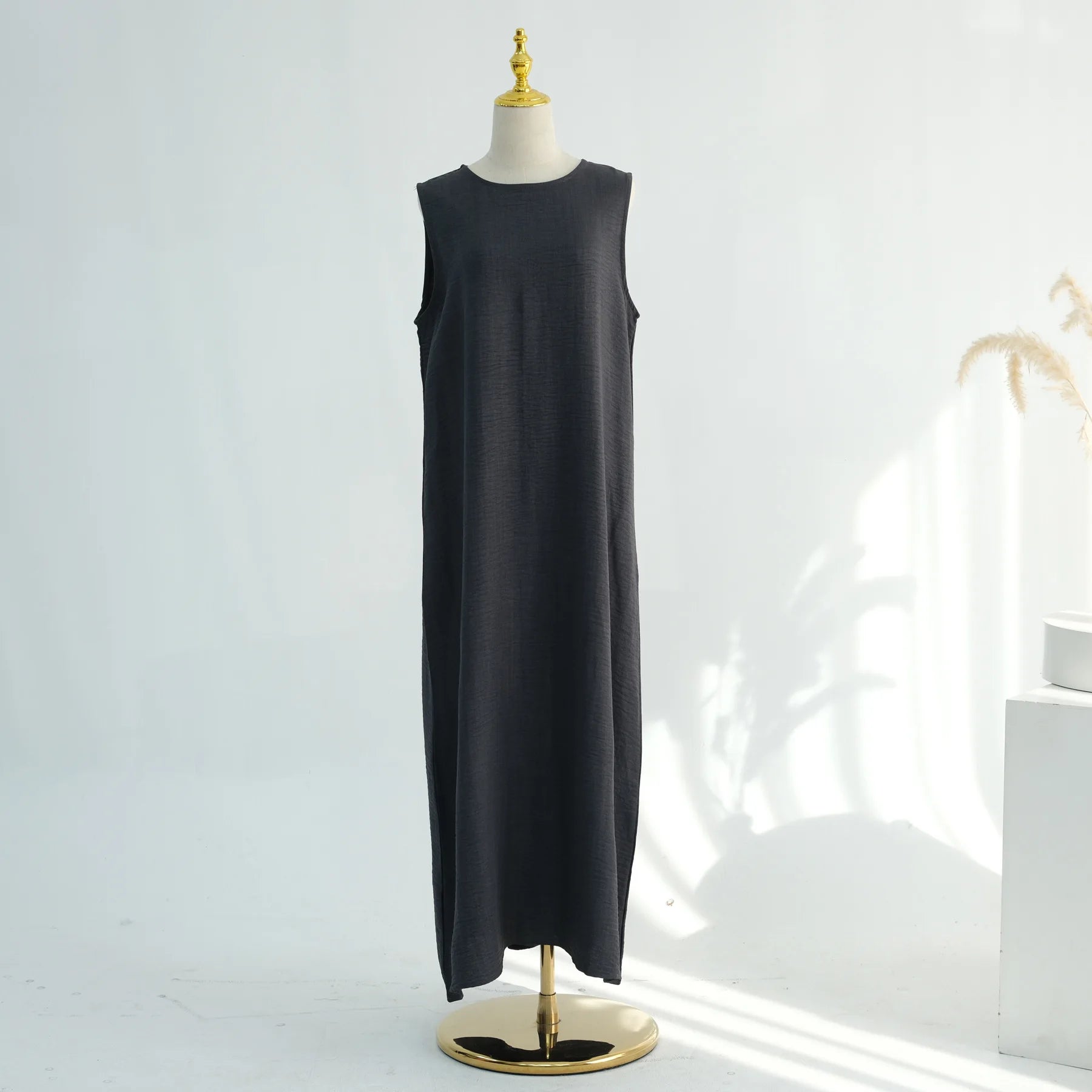 Two-Piece Arabic Modest Abaya Set – Cardigan & Inner Dress | AbayaVida