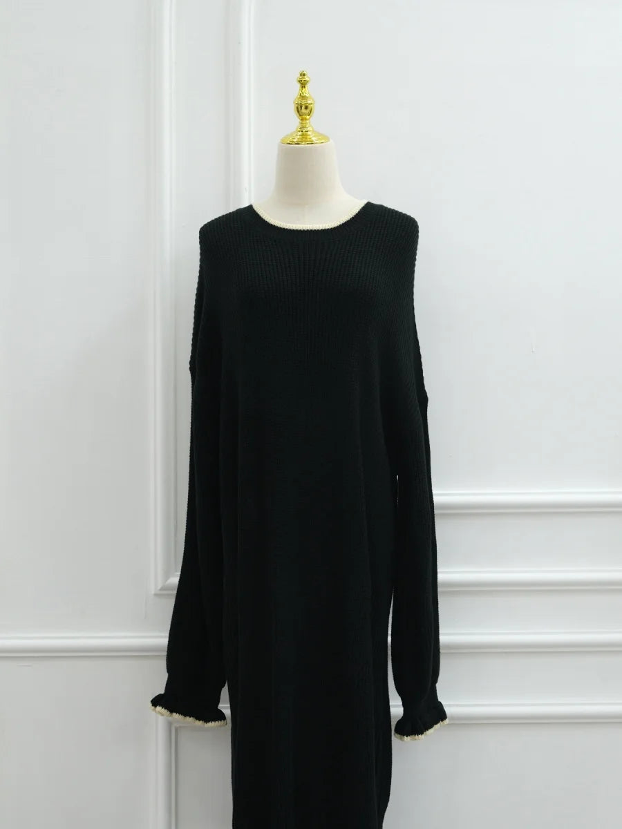 Winter Knit Floral Sleeve Abaya – Cosy Sweater-Style Robe