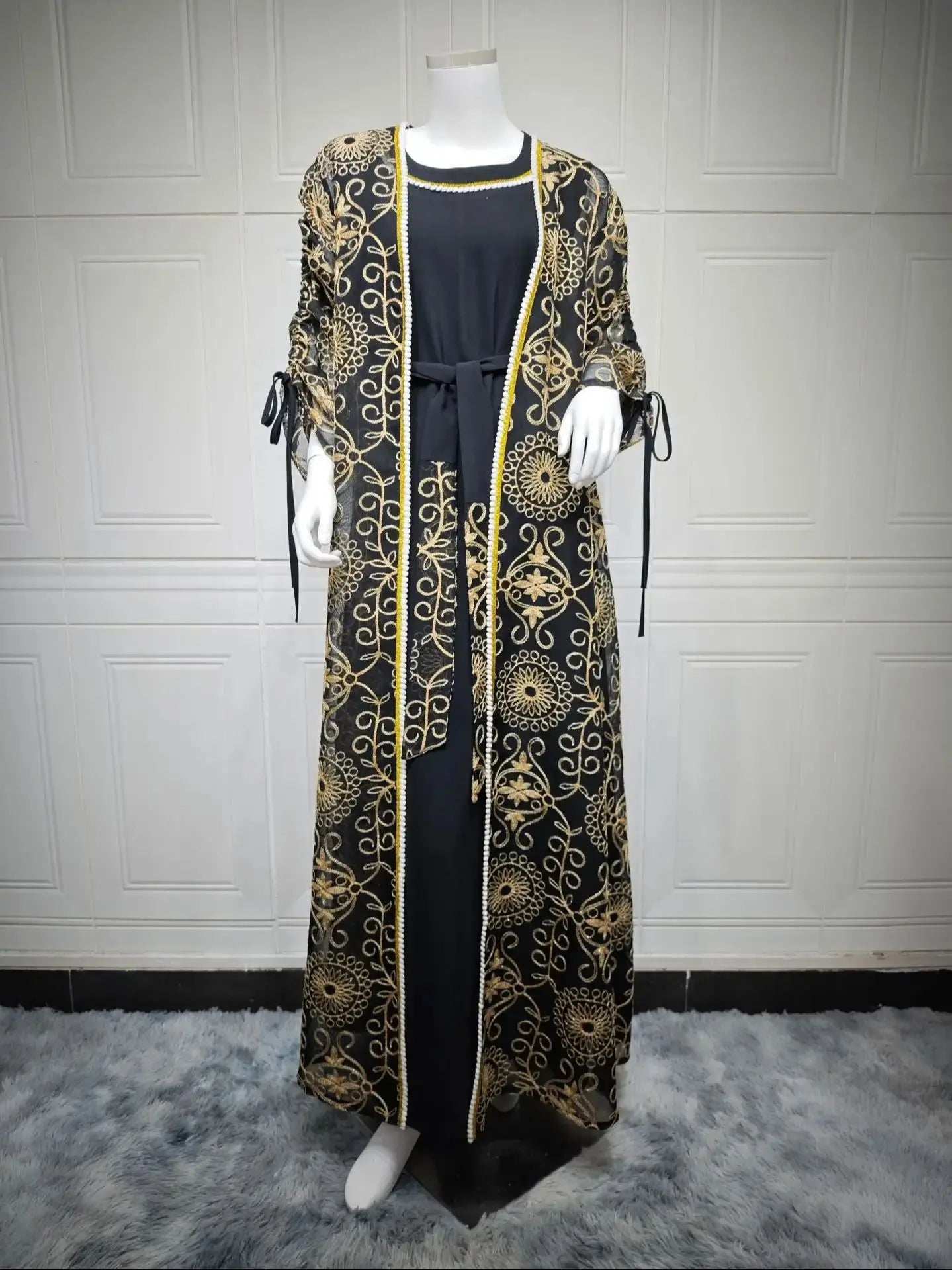 Green Floral Embroidered Abaya - Abaya Vida