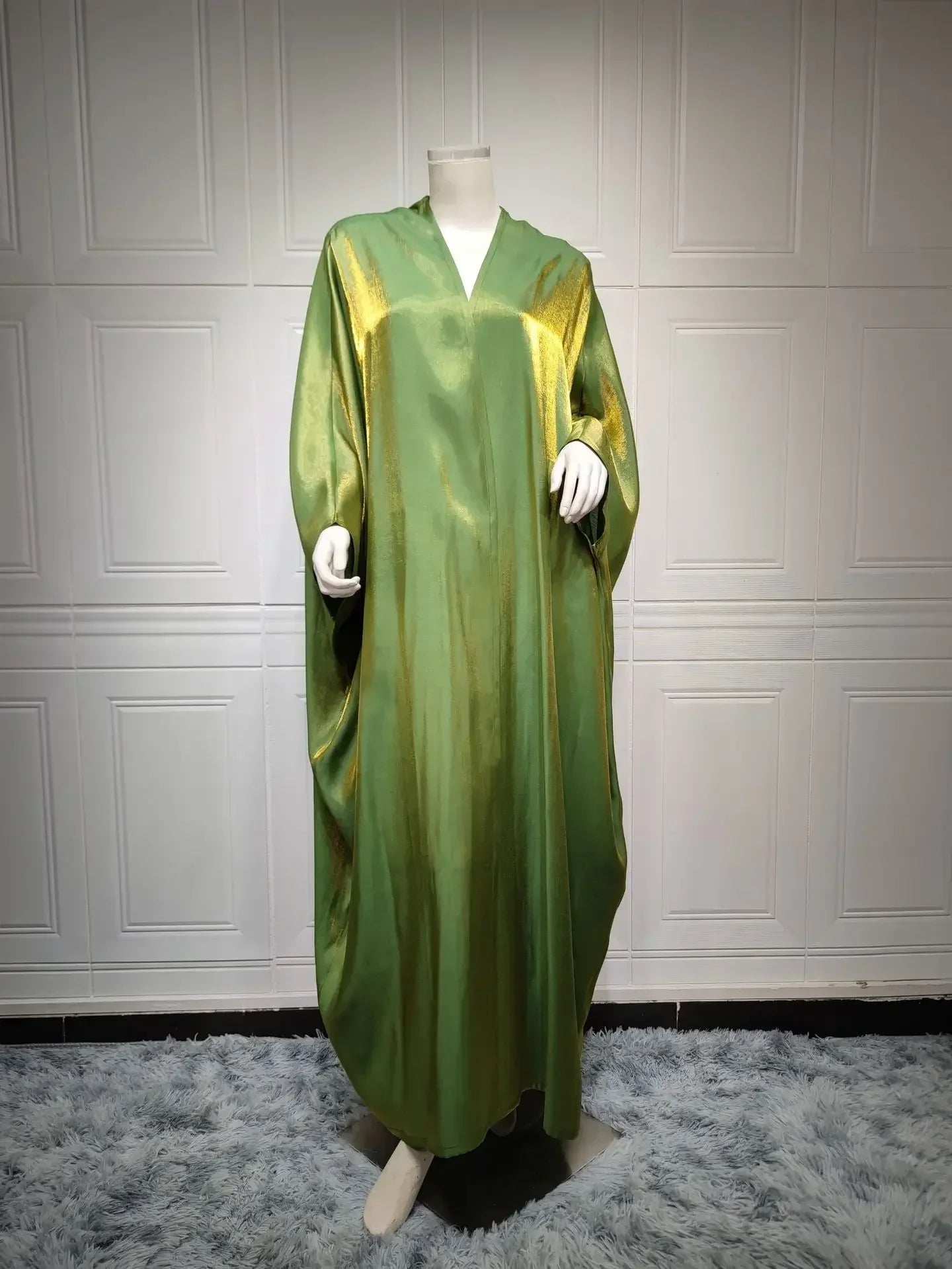 Satin Batwing Abaya - Abaya Vida